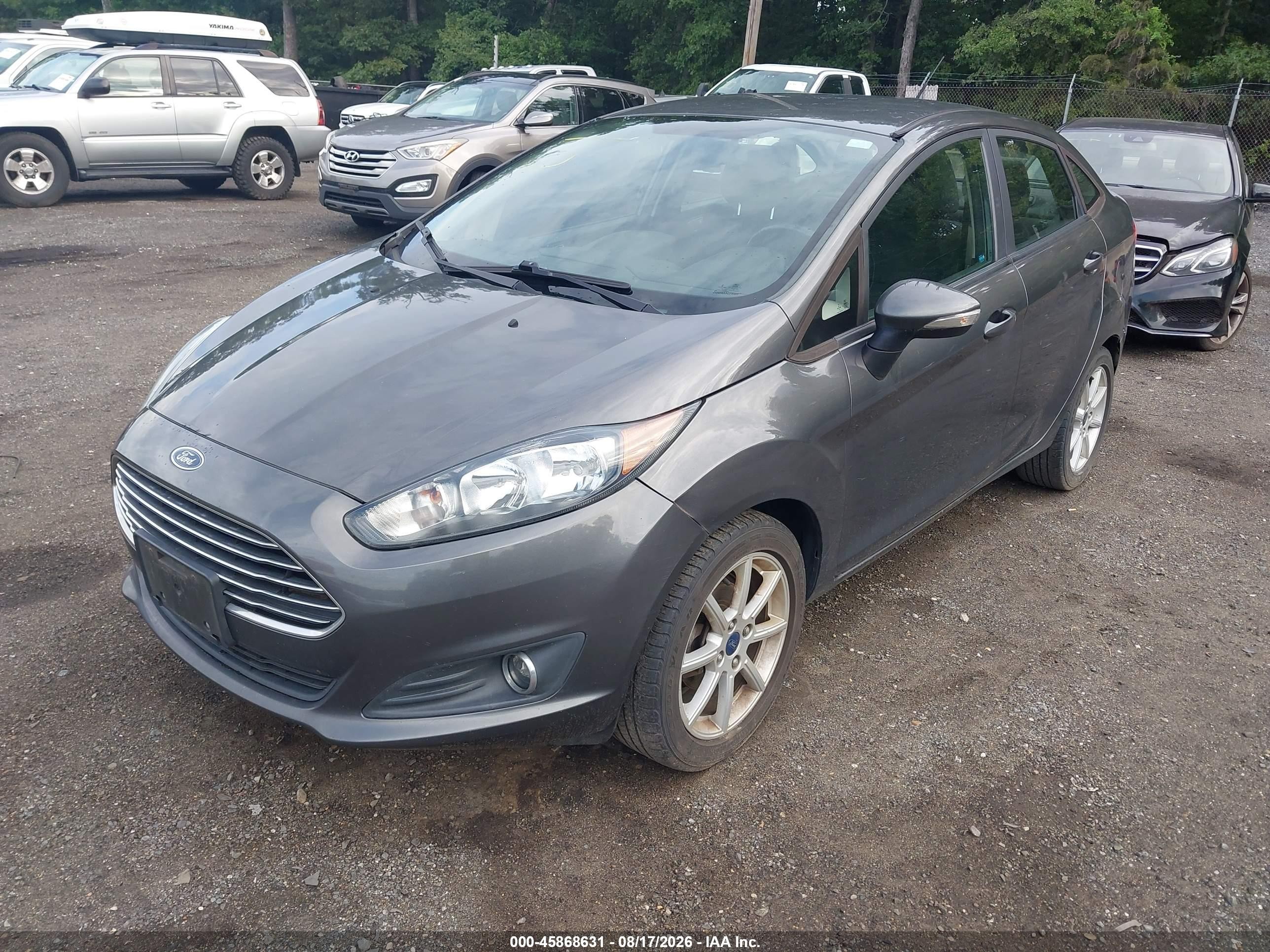 2015 Ford Fiesta Se Gray vin: 3FADP4BJ7FM223772