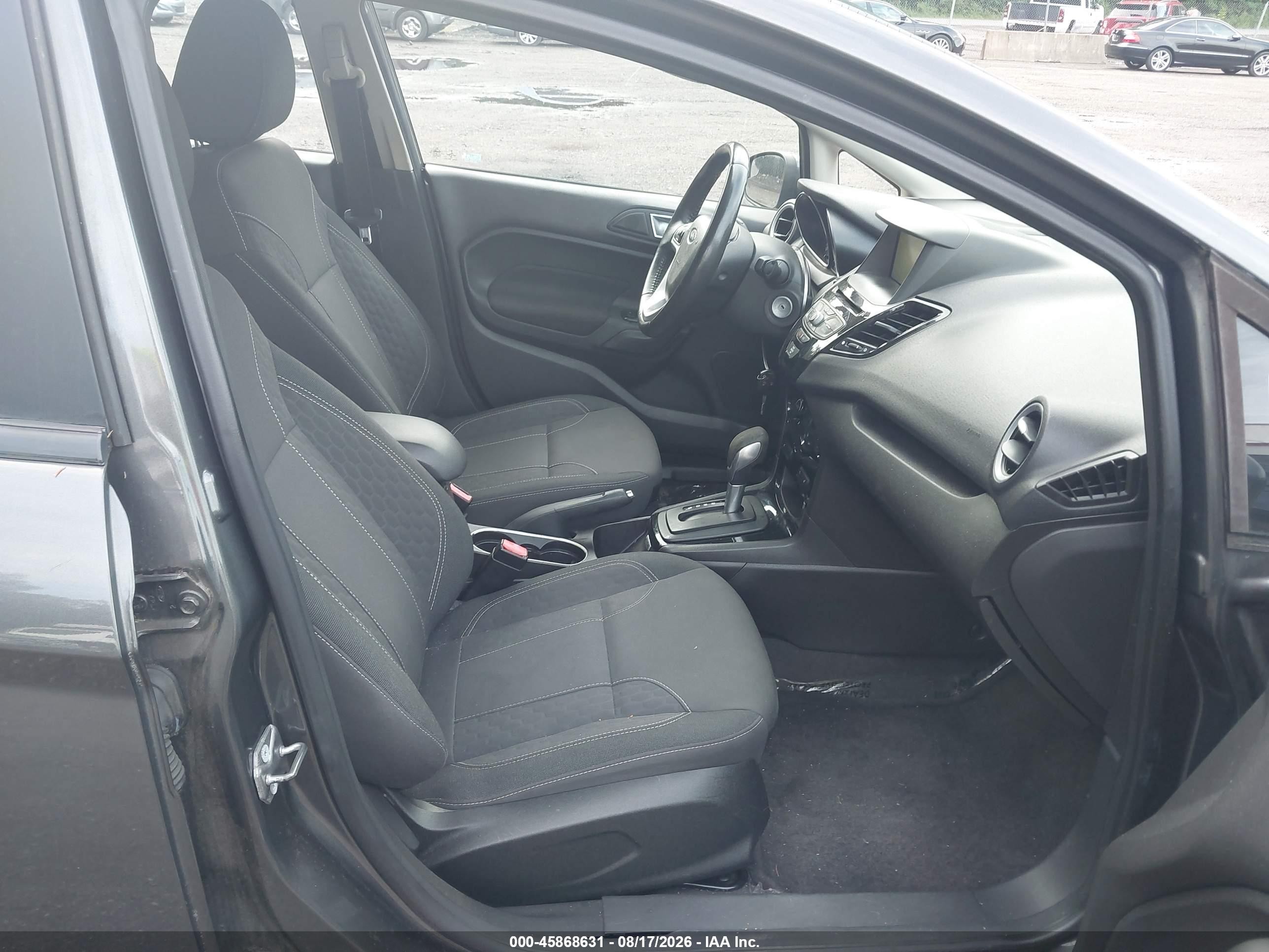 2015 Ford Fiesta Se Gray vin: 3FADP4BJ7FM223772