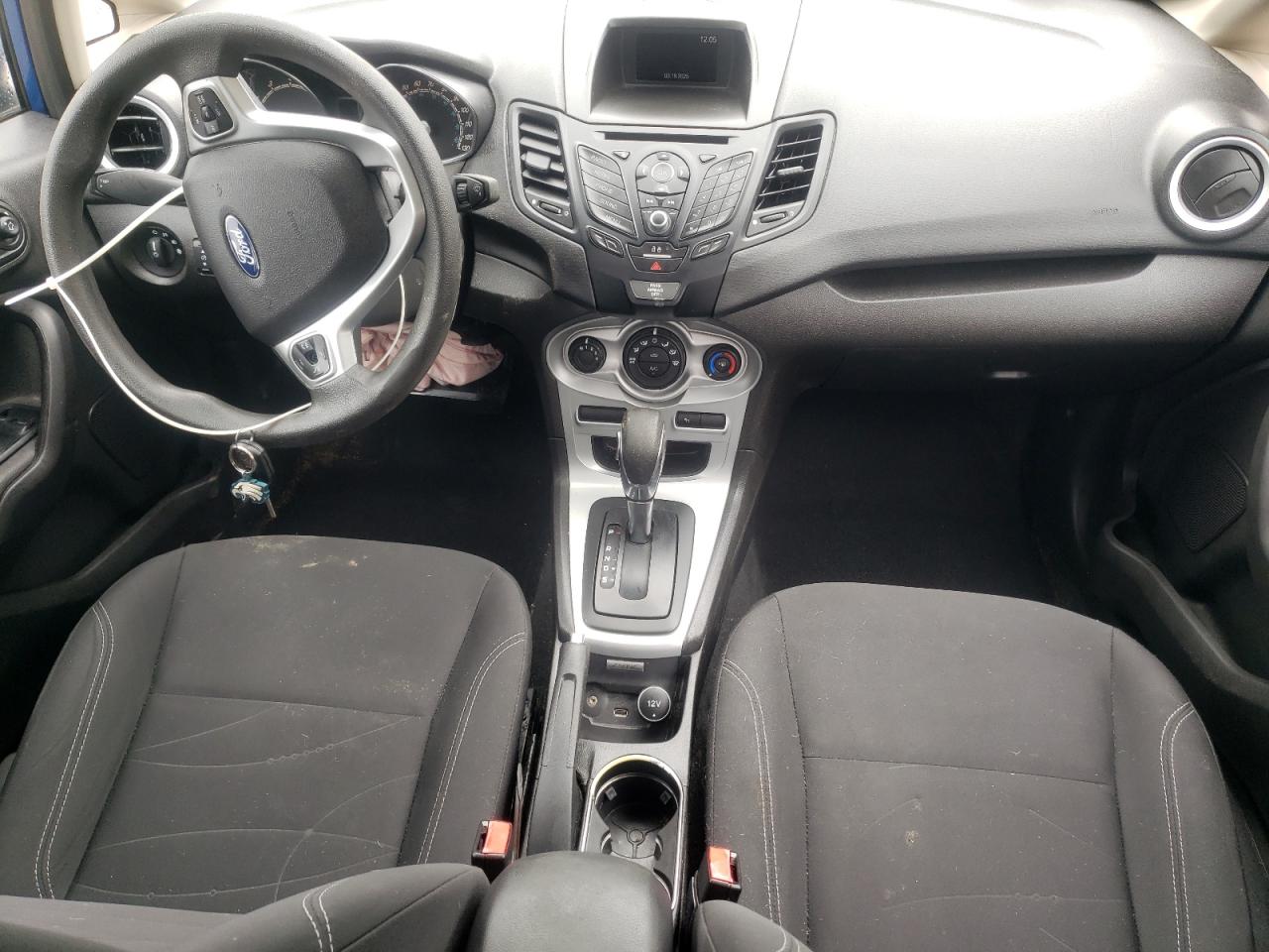 2018 Ford Fiesta Se Blue vin: 3FADP4BJ7JM129898