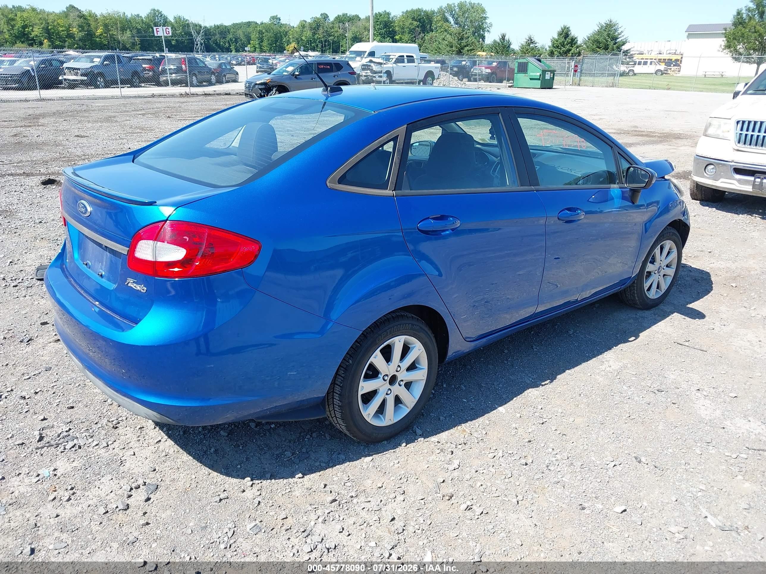 2011 Ford Fiesta Se Blue vin: 3FADP4BJ8BM142371