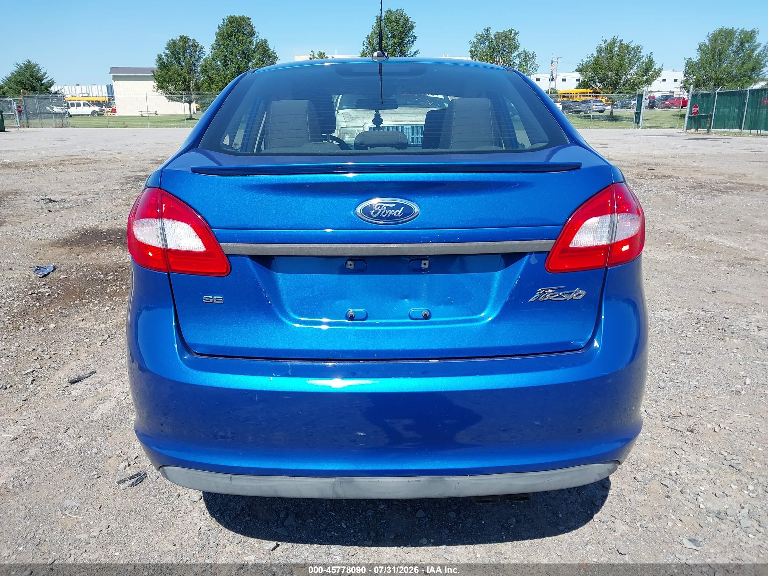 2011 Ford Fiesta Se Blue vin: 3FADP4BJ8BM142371
