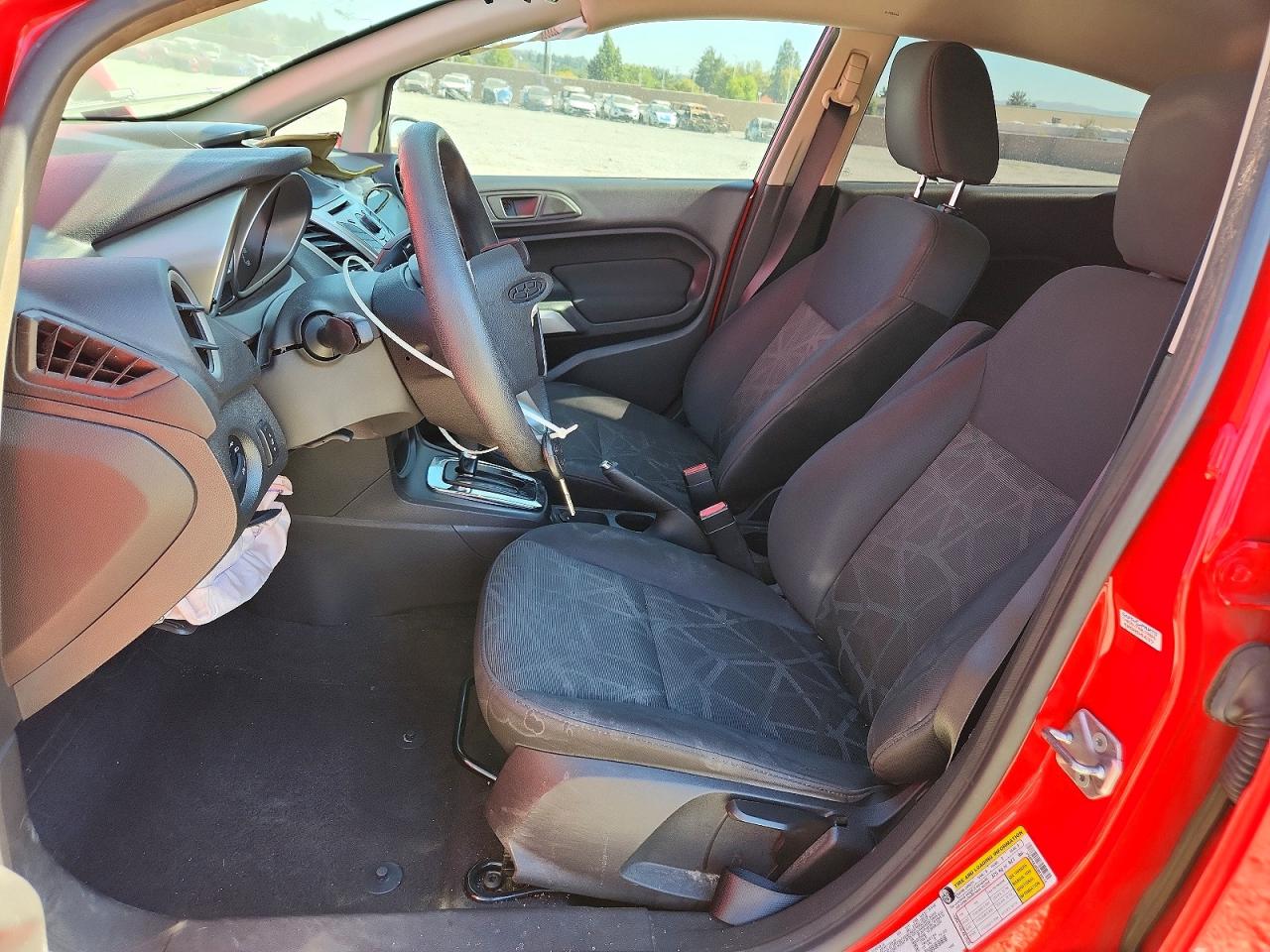 2012 Ford Fiesta Se Красный vin: 3FADP4BJ8CM159110