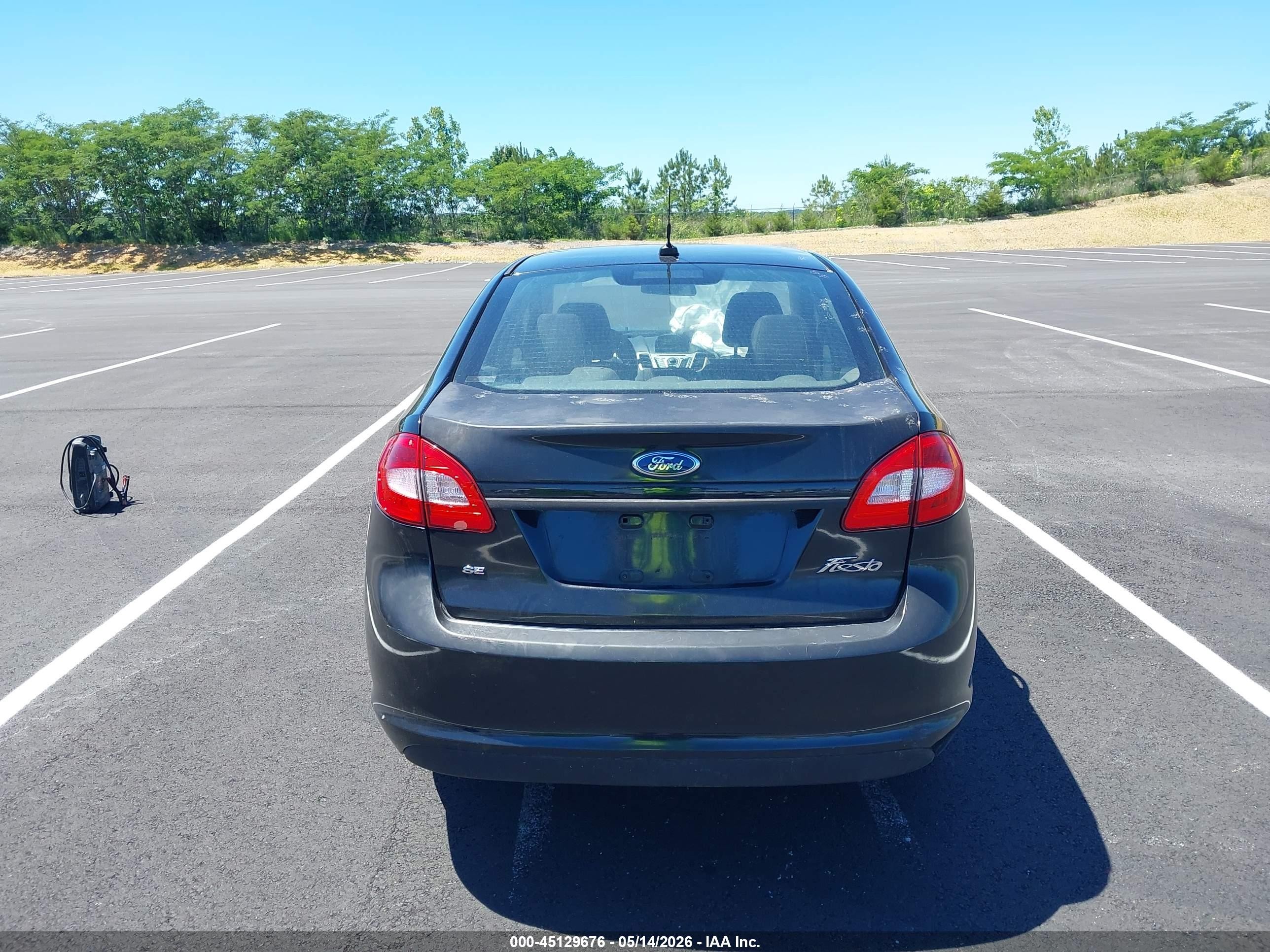 2013 Ford Fiesta Se Black vin: 3FADP4BJ8DM142115
