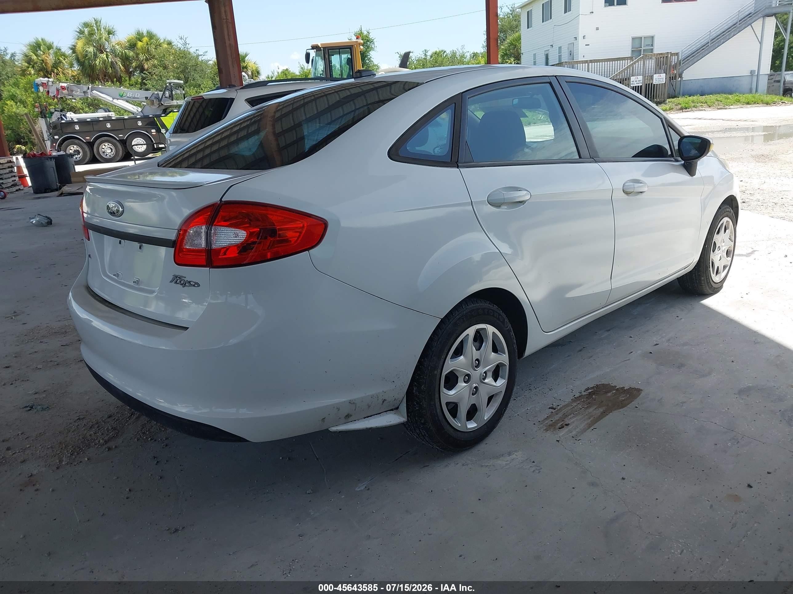 2013 Ford Fiesta Se White vin: 3FADP4BJ8DM158041