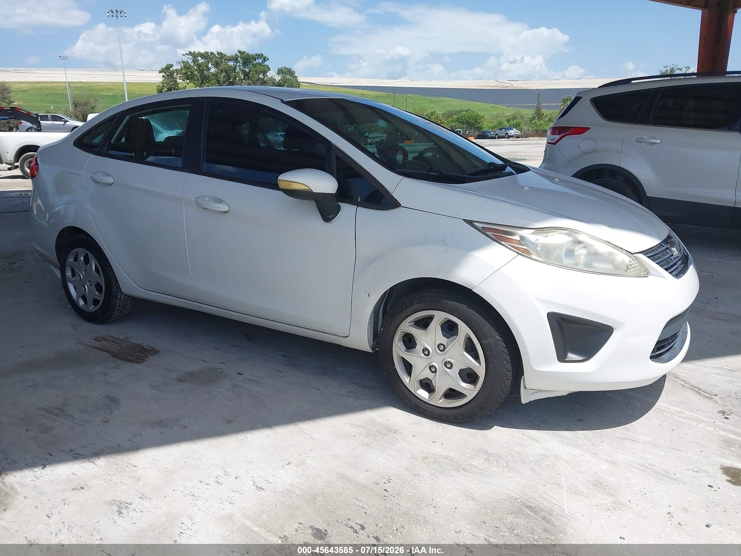 2013 Ford Fiesta Se White vin: 3FADP4BJ8DM158041