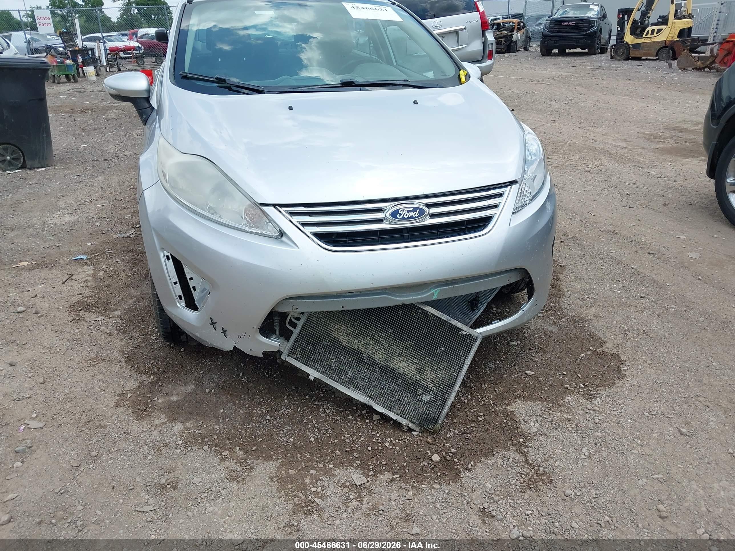 2013 Ford Fiesta Se Silver vin: 3FADP4BJ8DM176149
