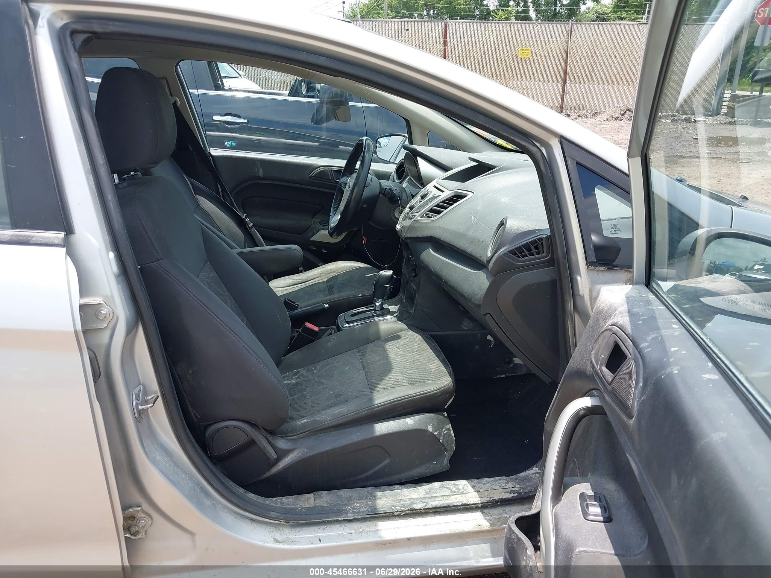 2013 Ford Fiesta Se Silver vin: 3FADP4BJ8DM176149