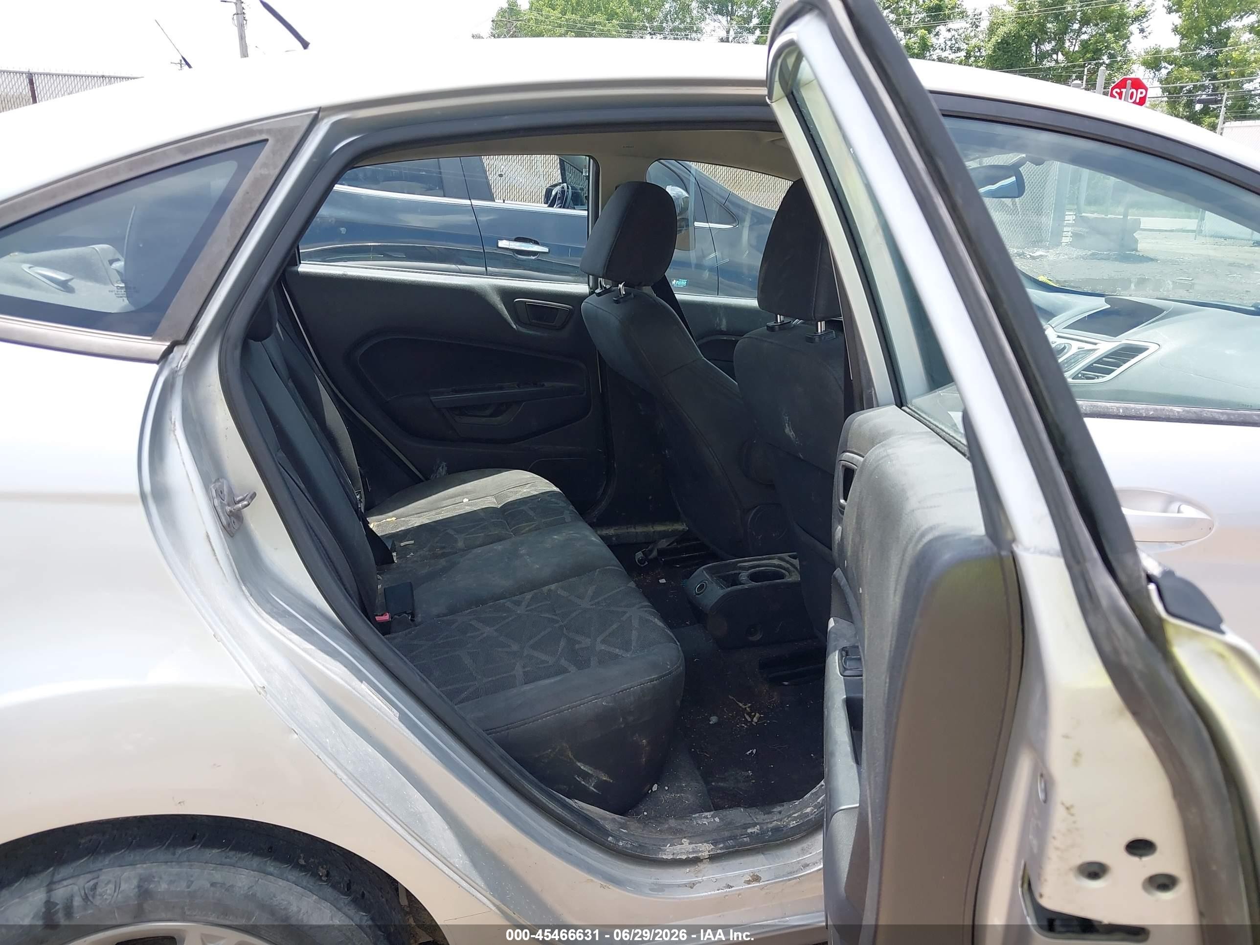 2013 Ford Fiesta Se Silver vin: 3FADP4BJ8DM176149