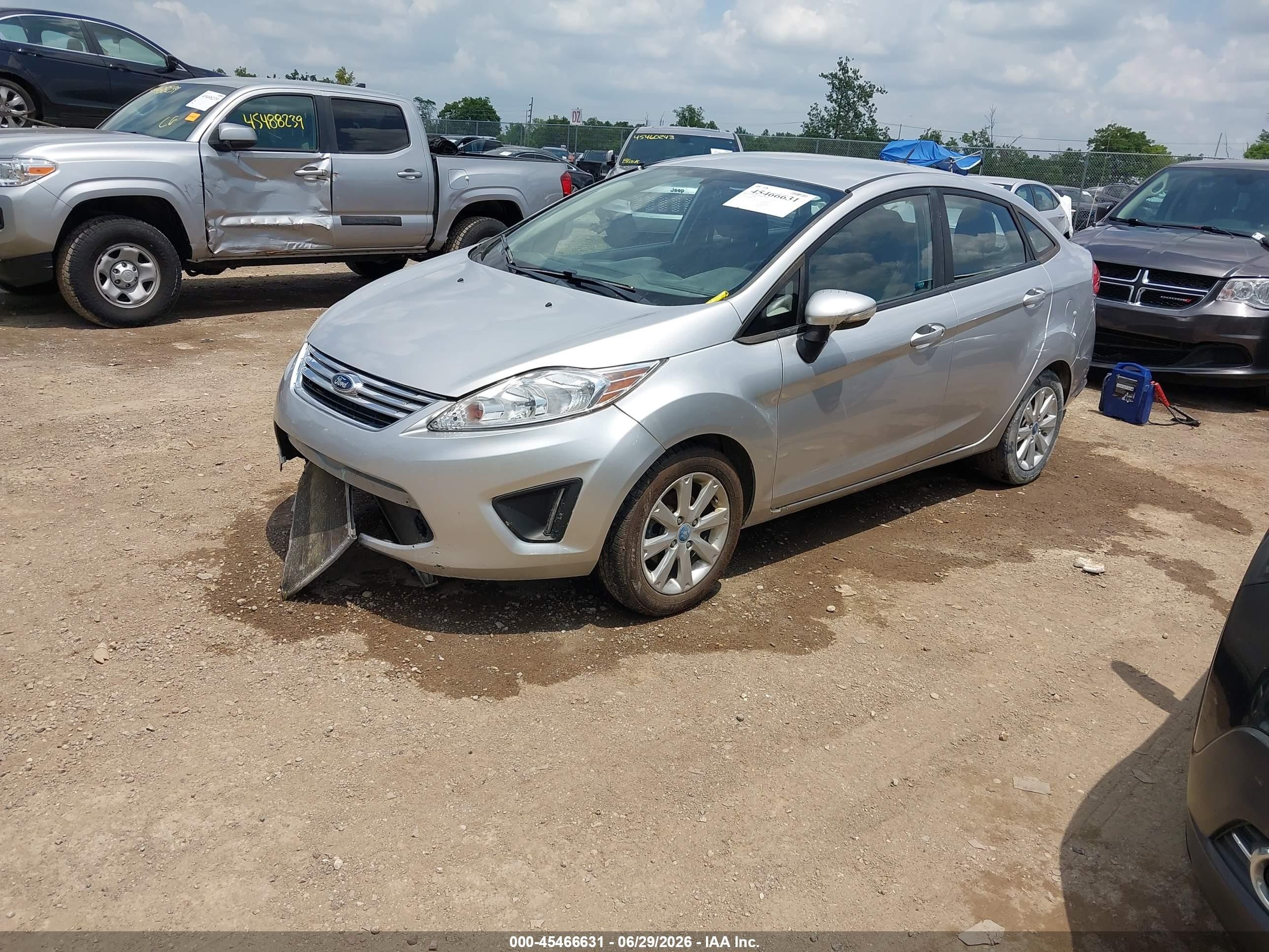 2013 Ford Fiesta Se Silver vin: 3FADP4BJ8DM176149