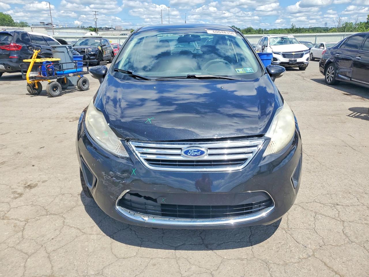 2013 Ford Fiesta Se Black vin: 3FADP4BJ8DM183070