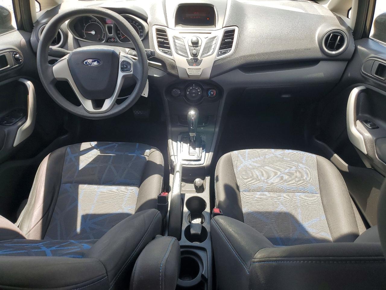 2013 Ford Fiesta Se Black vin: 3FADP4BJ8DM183070