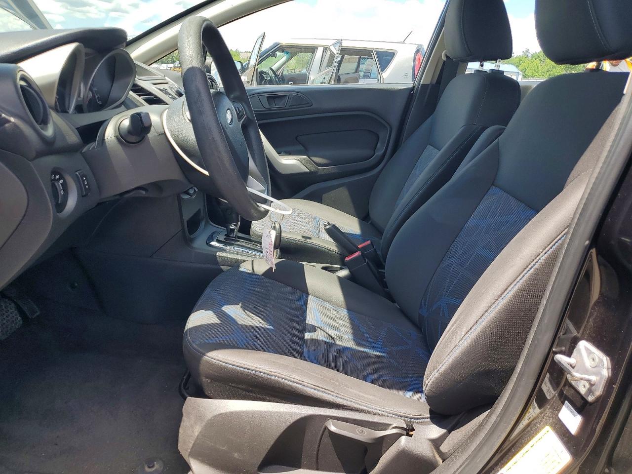 2013 Ford Fiesta Se Black vin: 3FADP4BJ8DM183070