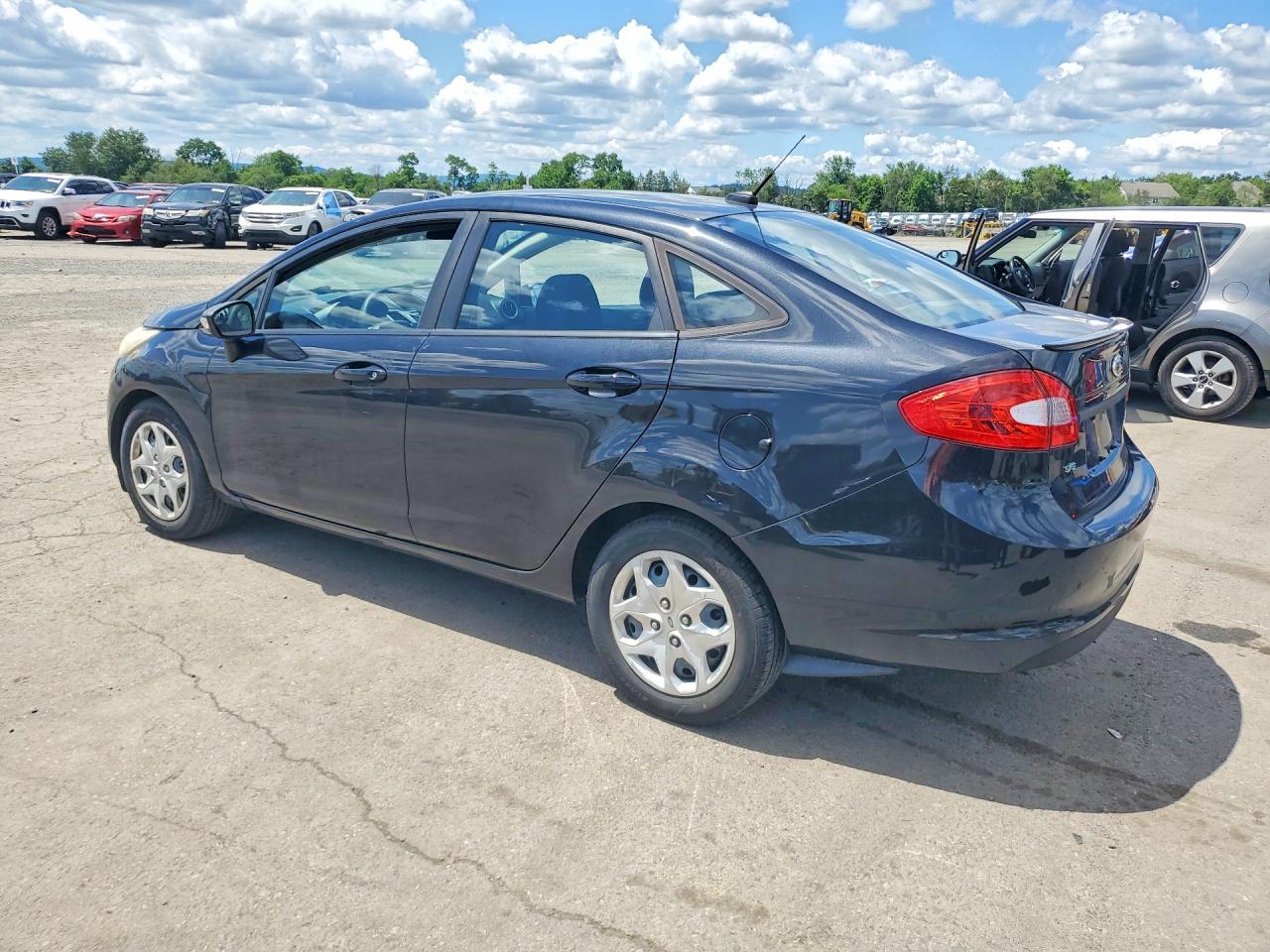 2013 Ford Fiesta Se Black vin: 3FADP4BJ8DM183070