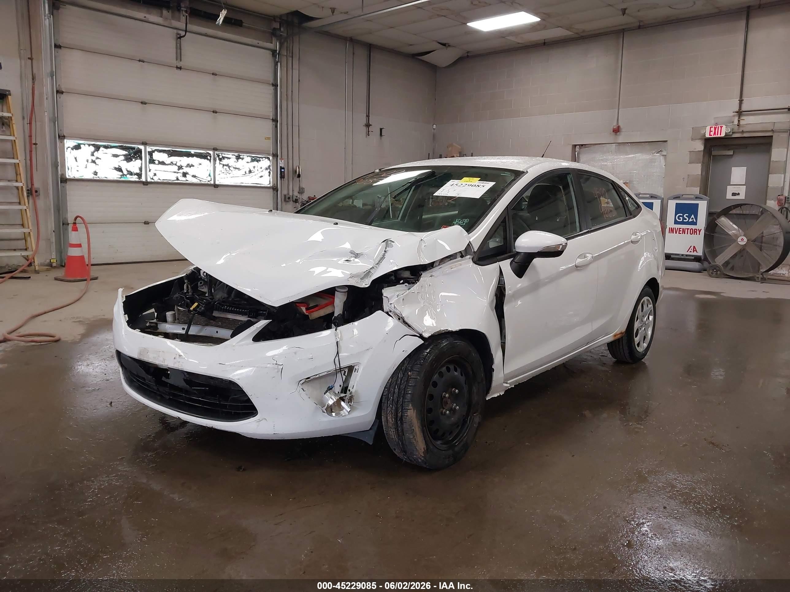 2013 Ford Fiesta Se White vin: 3FADP4BJ8DM191024