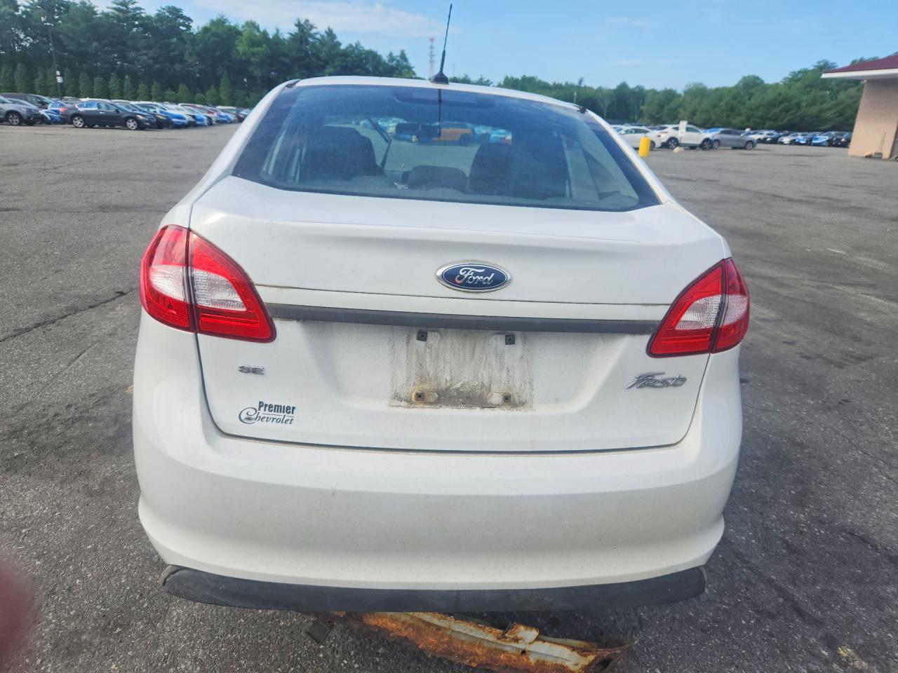 2013 Ford Fiesta Se White vin: 3FADP4BJ8DM202765