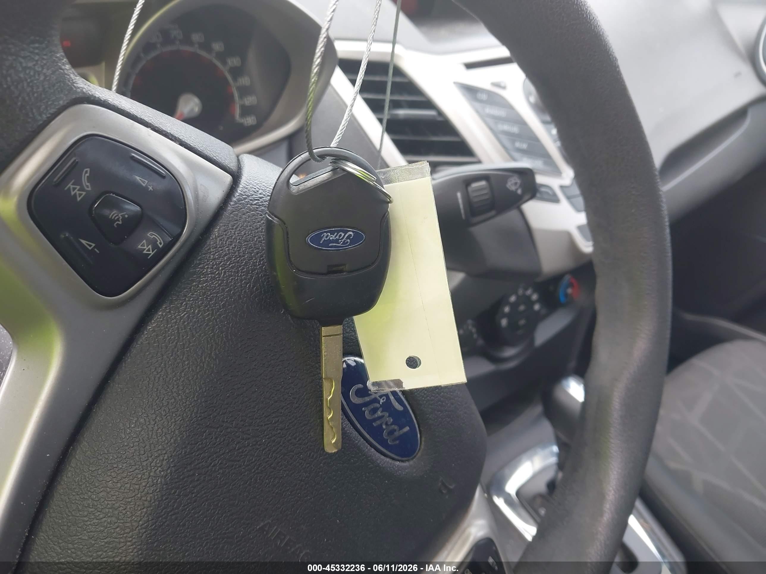 2013 Ford Fiesta Se Blue vin: 3FADP4BJ8DM213507