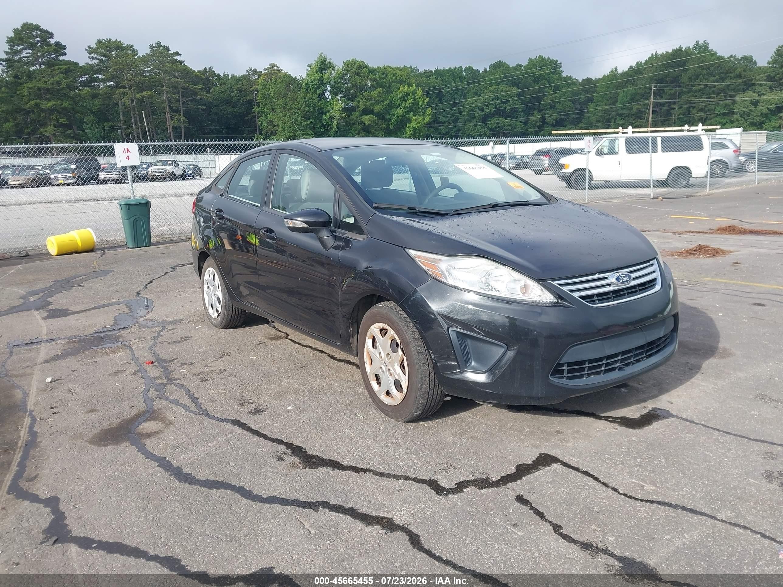 2013 Ford Fiesta Se Black vin: 3FADP4BJ8DM213524