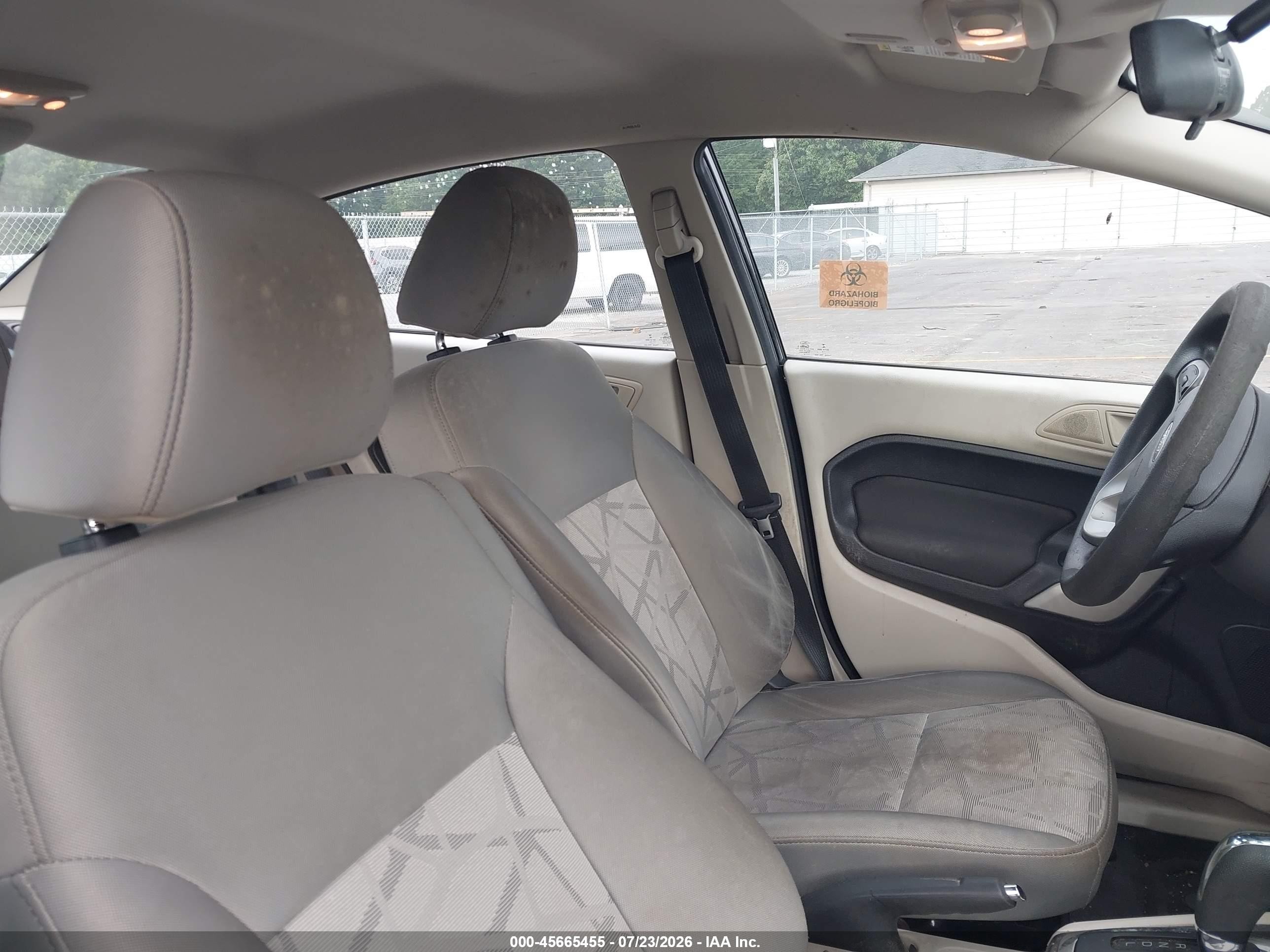 2013 Ford Fiesta Se Black vin: 3FADP4BJ8DM213524