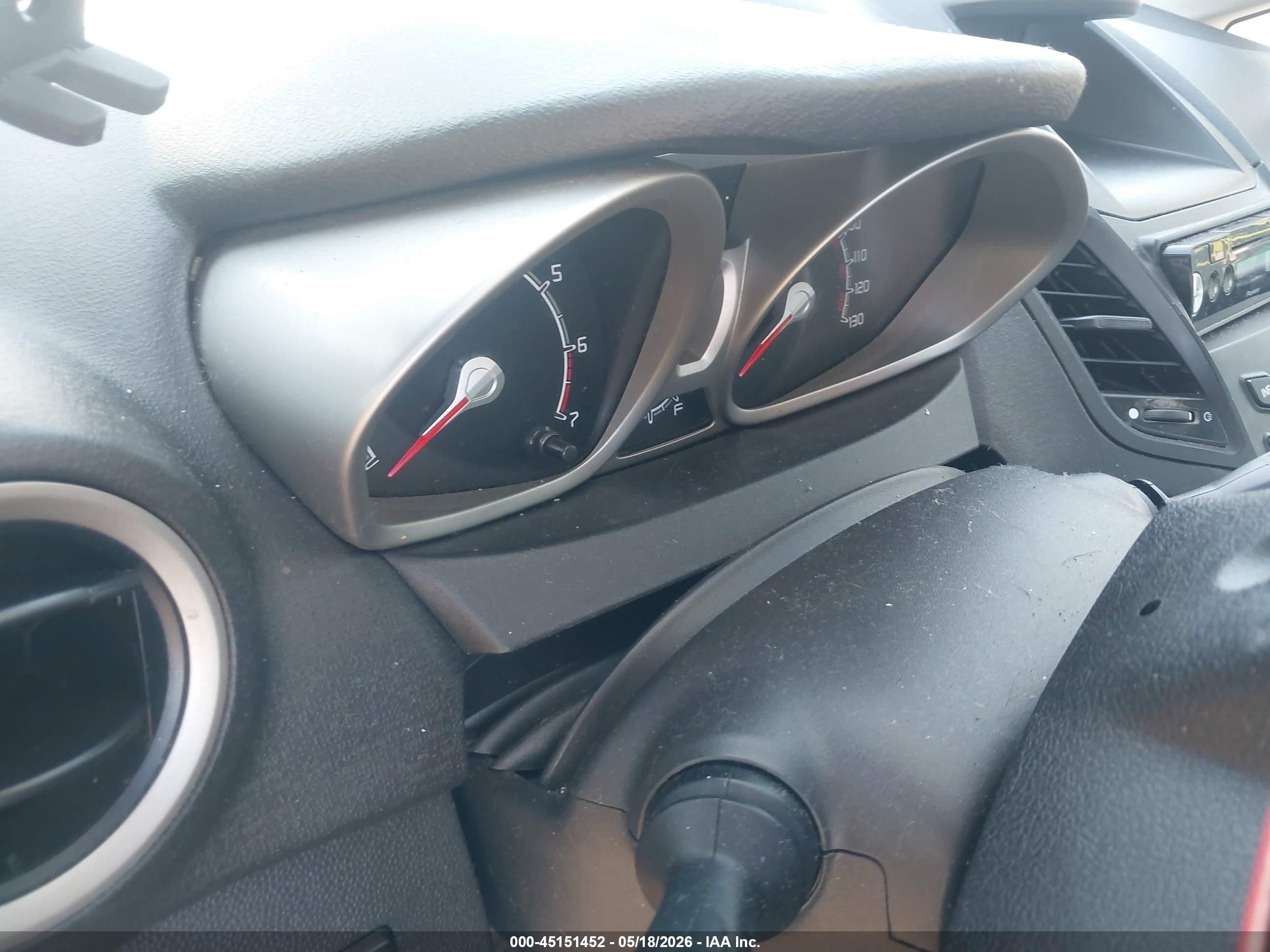 2013 Ford Fiesta Se Серебряный vin: 3FADP4BJ8DM218044