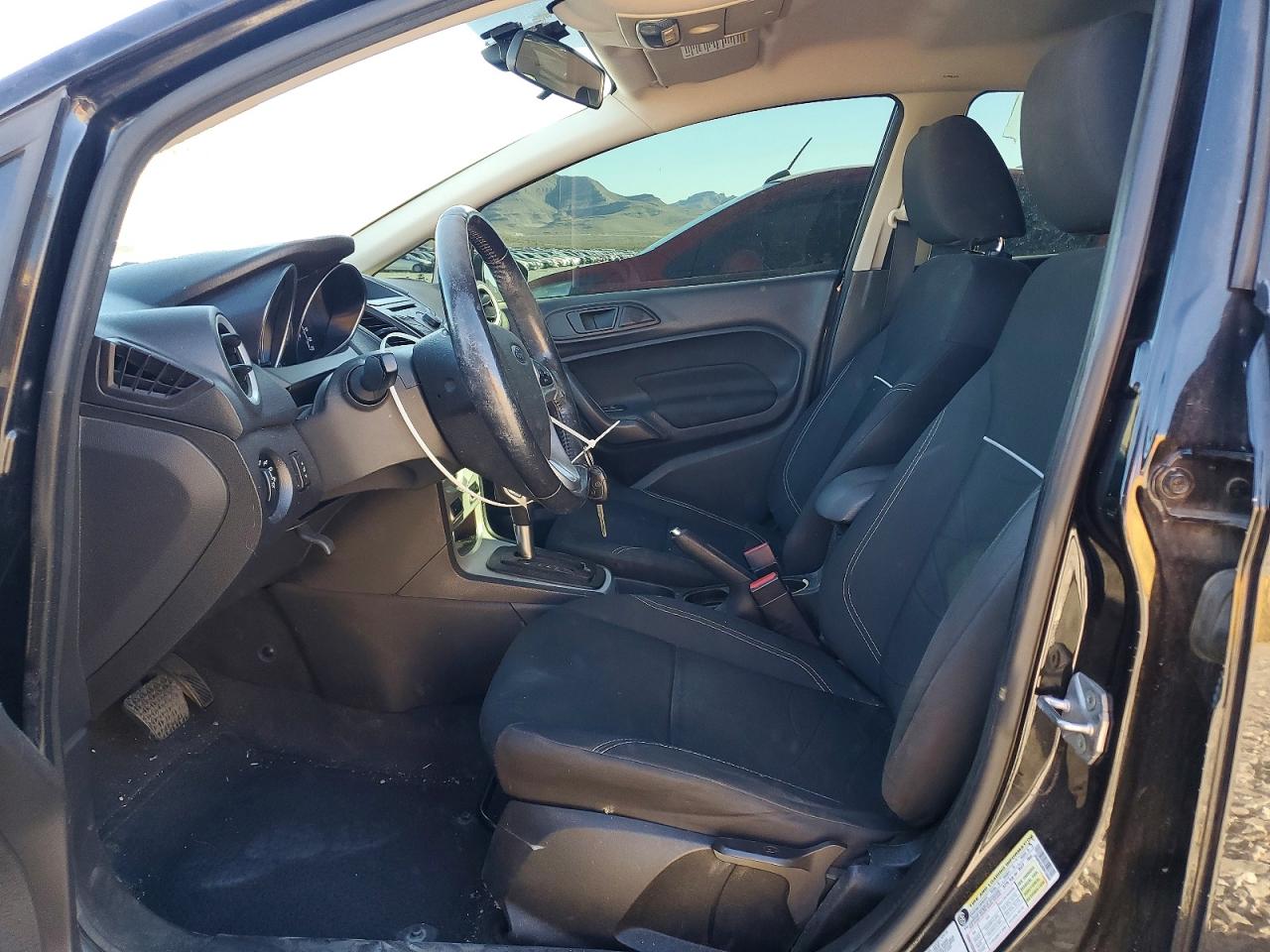 2014 Ford Fiesta Se Black vin: 3FADP4BJ8EM133609
