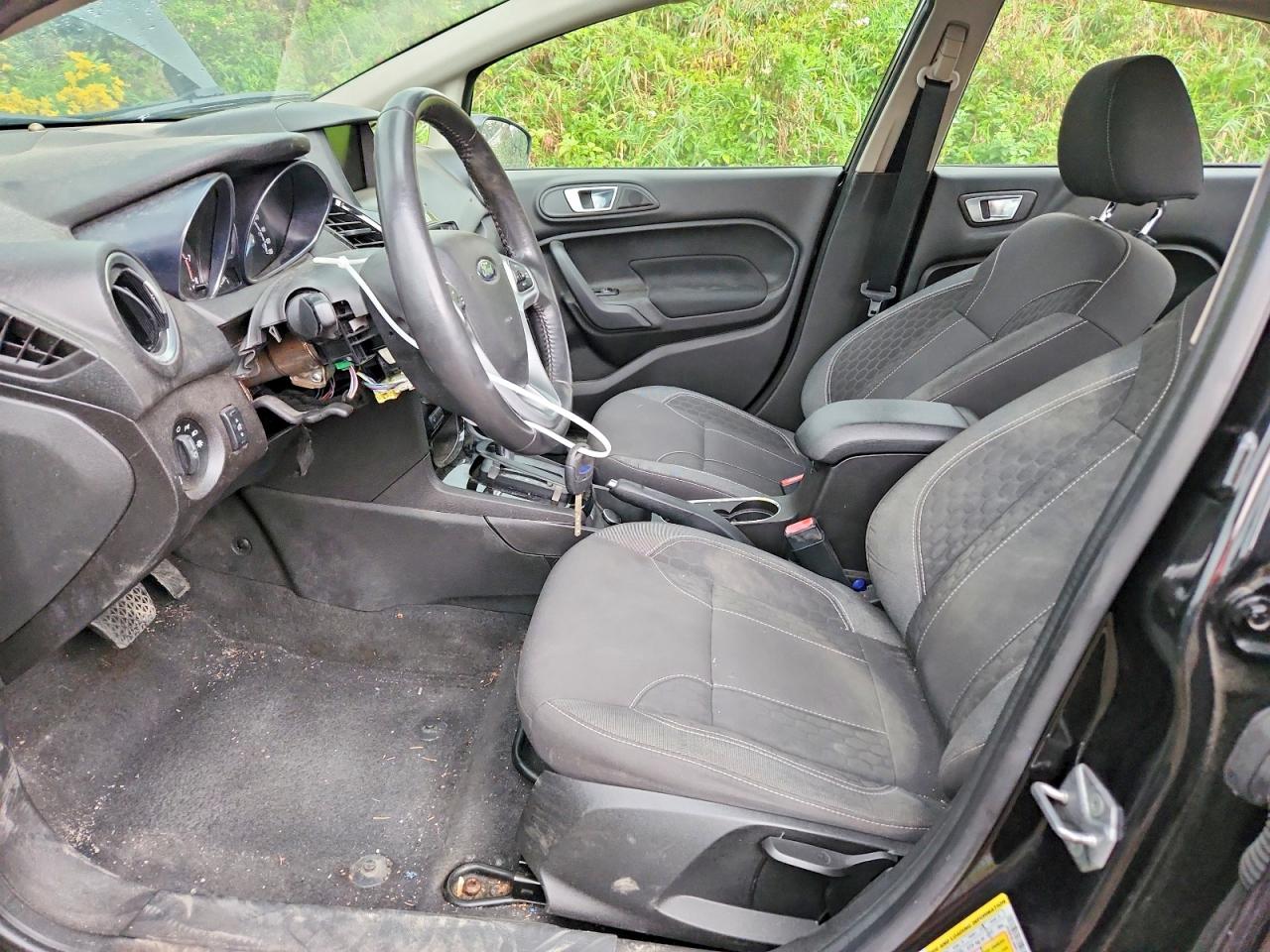2014 Ford Fiesta Se Black vin: 3FADP4BJ8EM186357