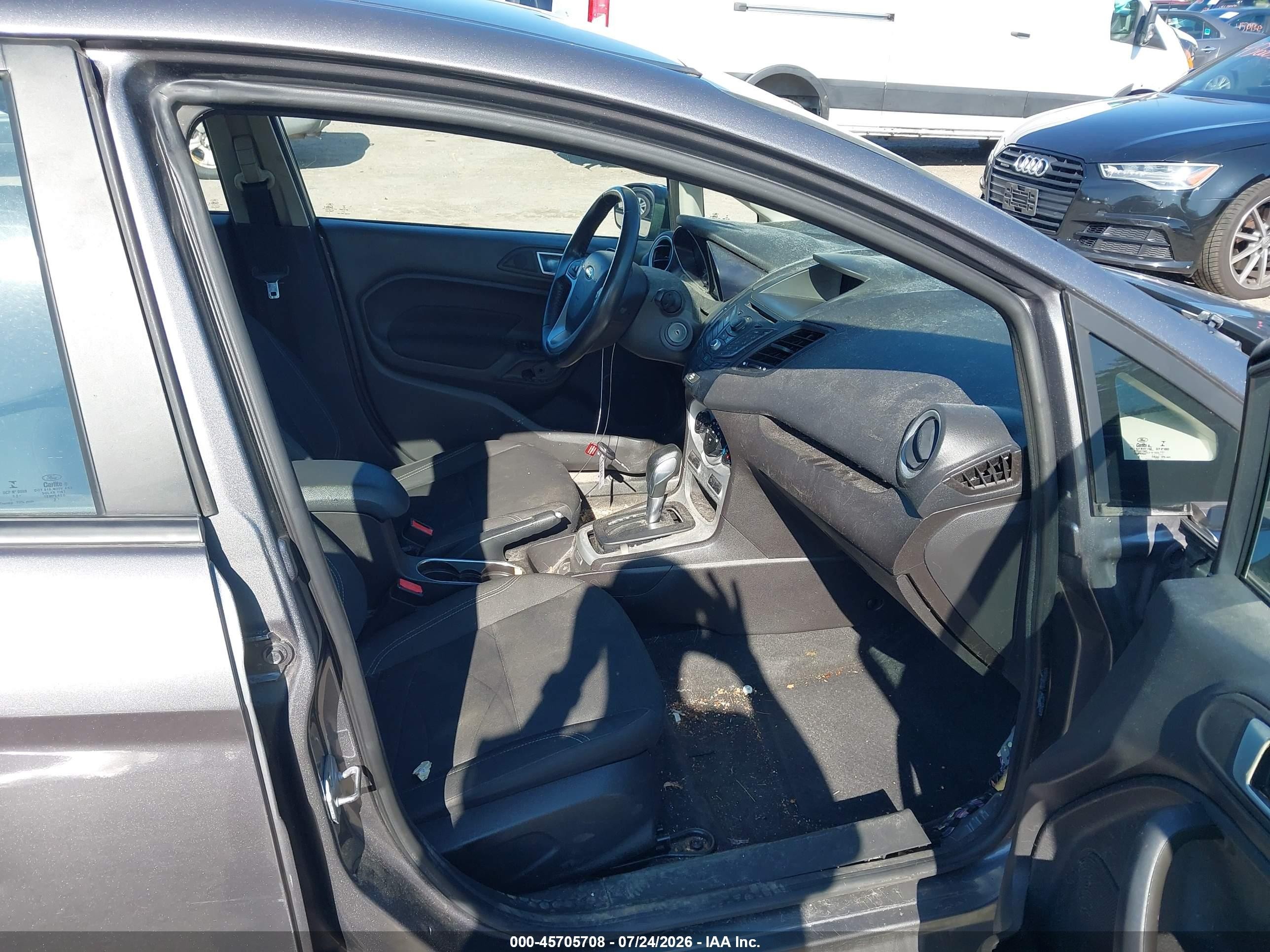 2014 Ford Fiesta Se Black vin: 3FADP4BJ8EM201648