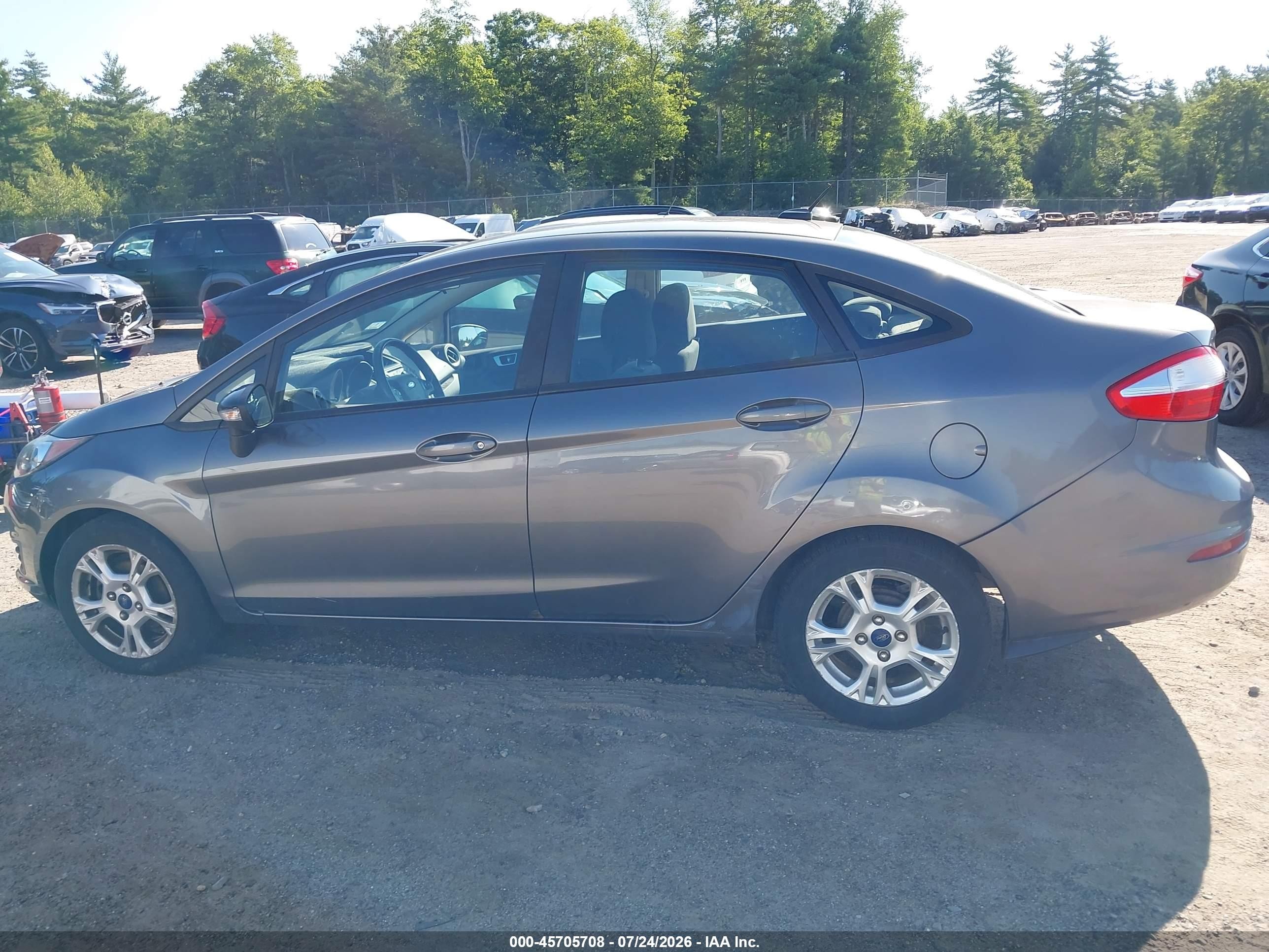2014 Ford Fiesta Se Black vin: 3FADP4BJ8EM201648