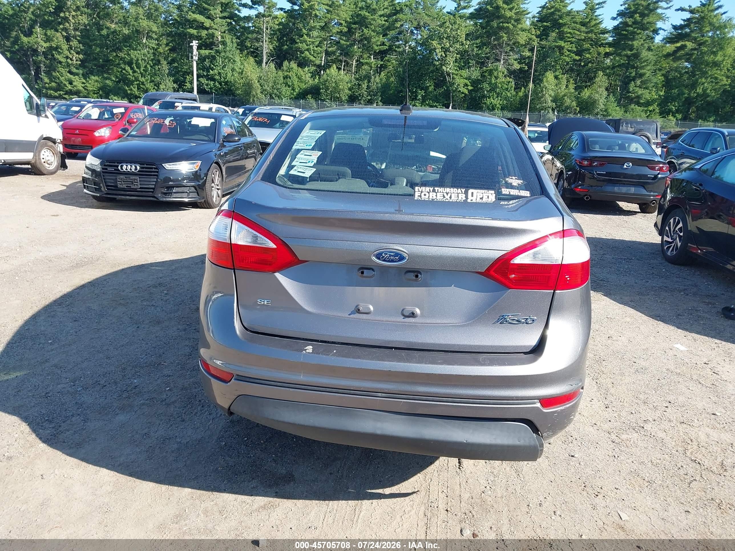 2014 Ford Fiesta Se Black vin: 3FADP4BJ8EM201648