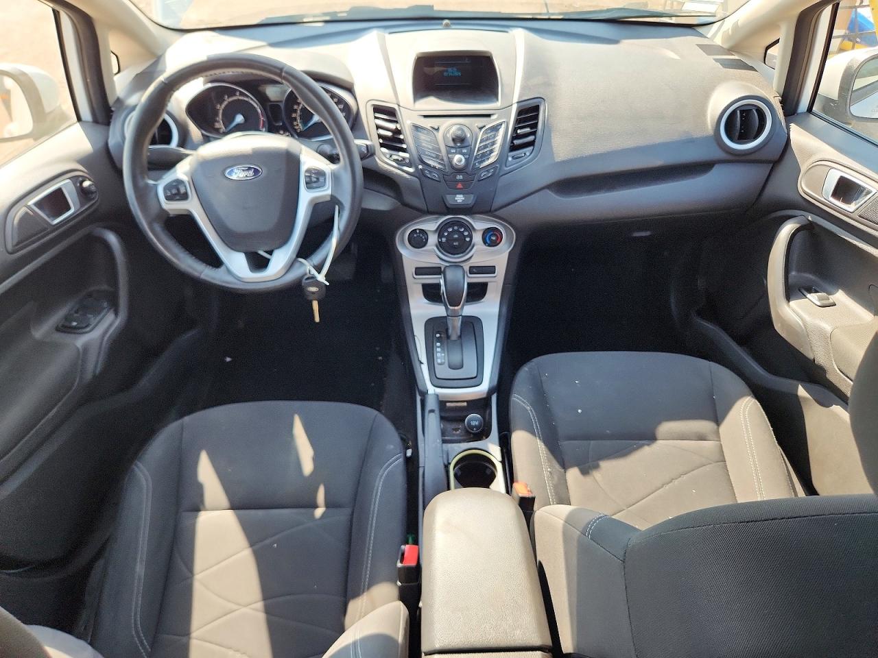 2014 Ford Fiesta Se White vin: 3FADP4BJ8EM202525