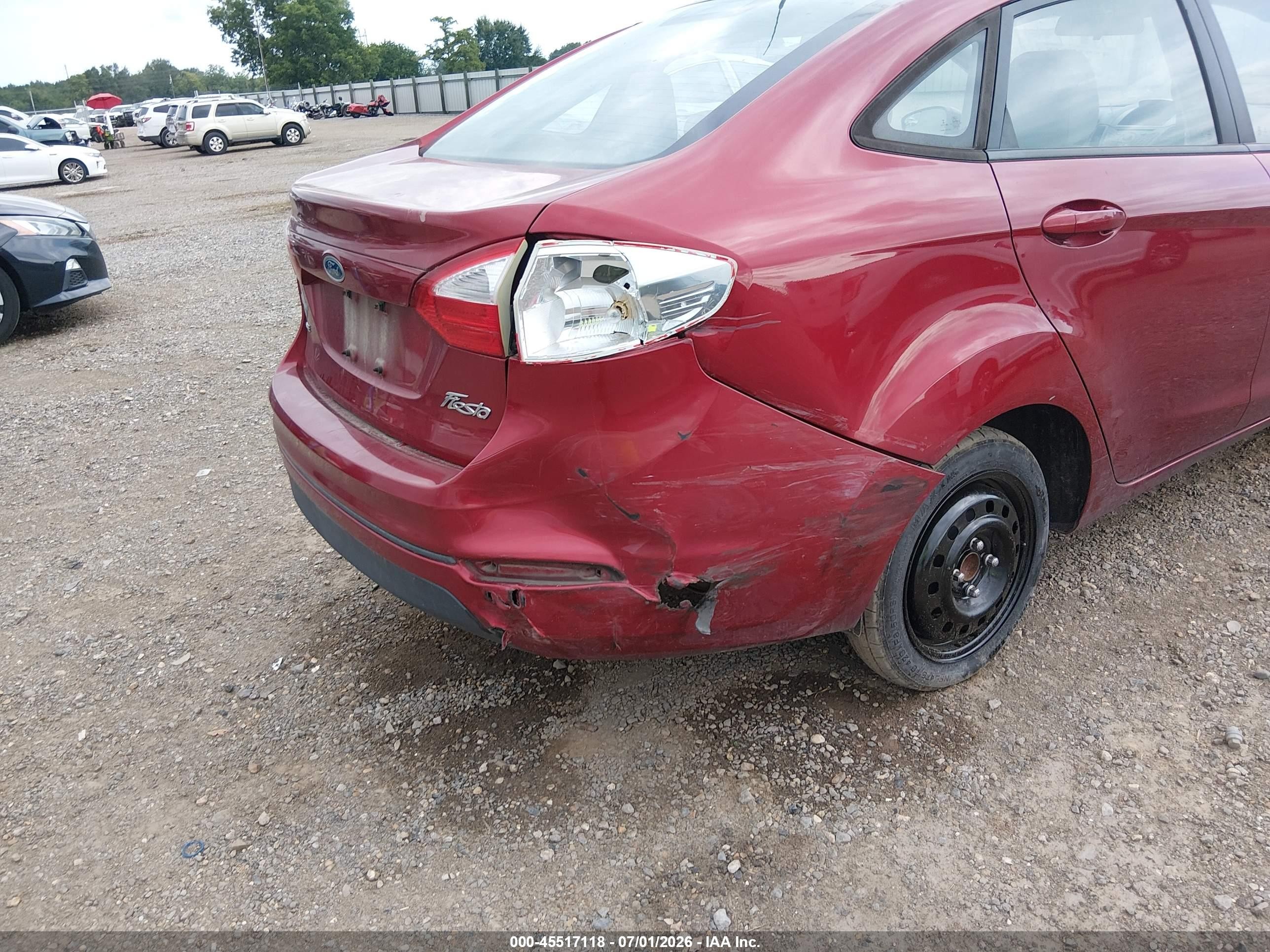2014 Ford Fiesta Se Красный vin: 3FADP4BJ8EM211161