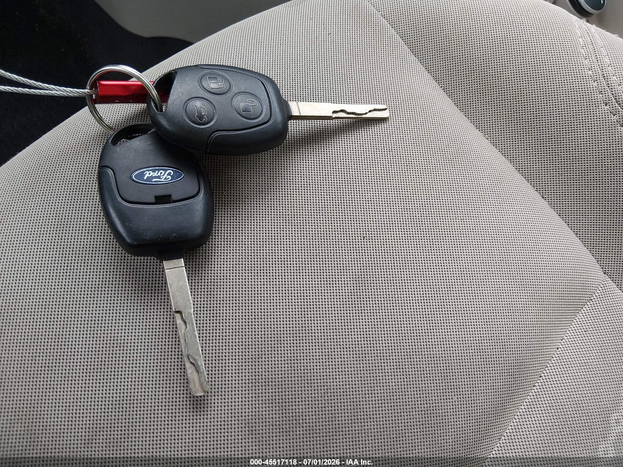 2014 Ford Fiesta Se Красный vin: 3FADP4BJ8EM211161