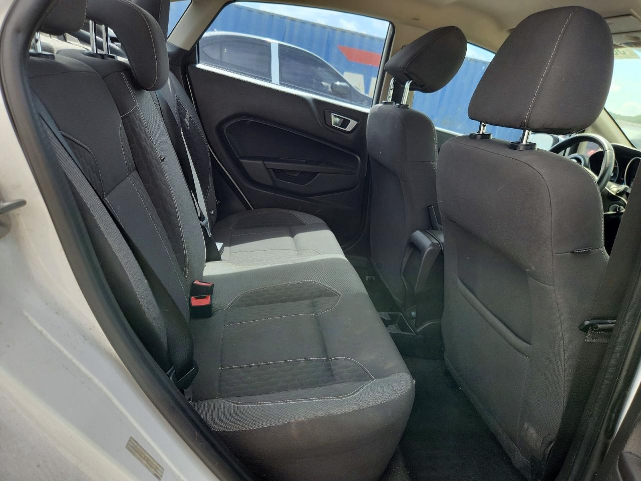 2014 Ford Fiesta Se White vin: 3FADP4BJ8EM243253