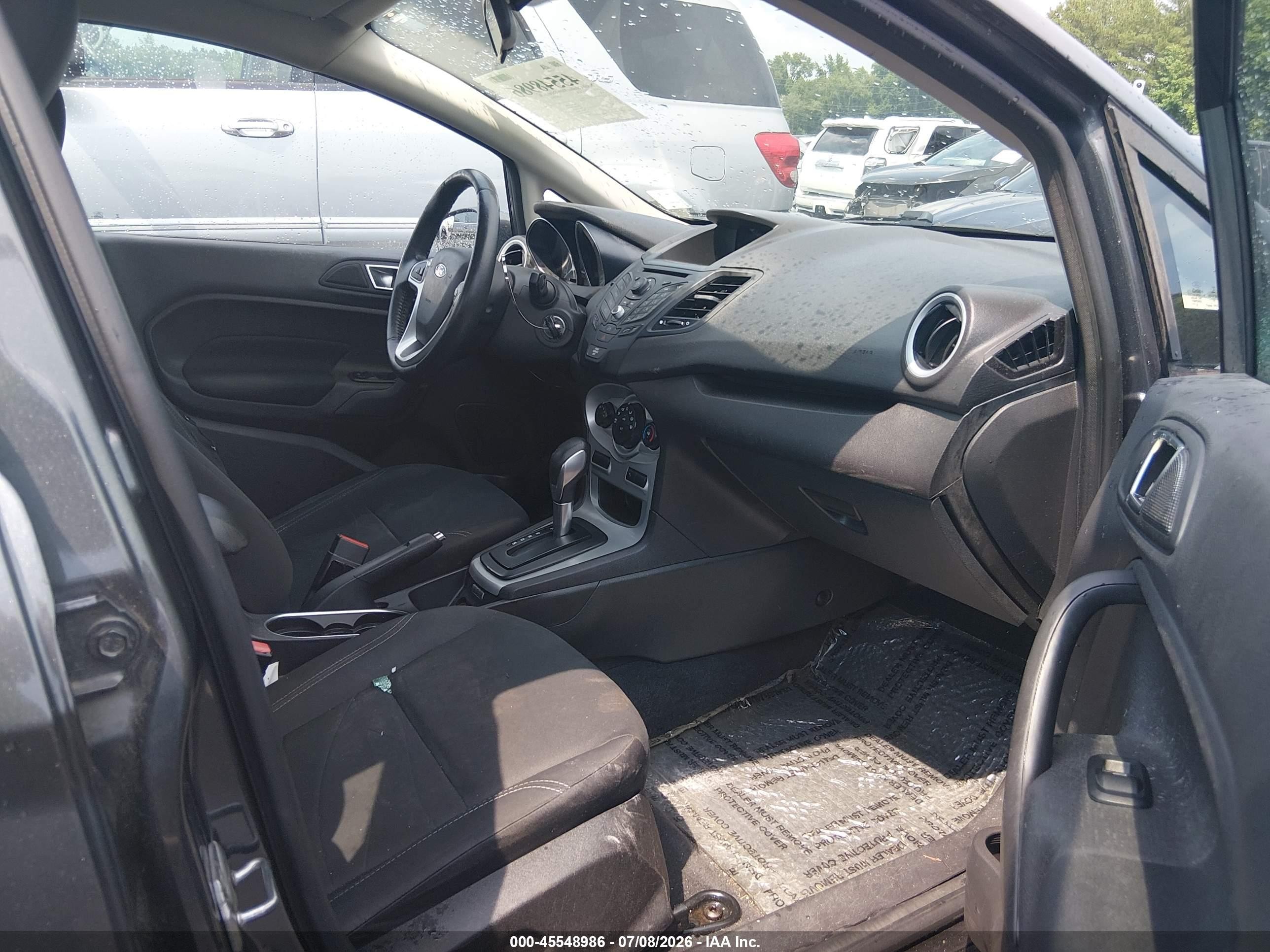 2015 Ford Fiesta Se Серый vin: 3FADP4BJ8FM101938