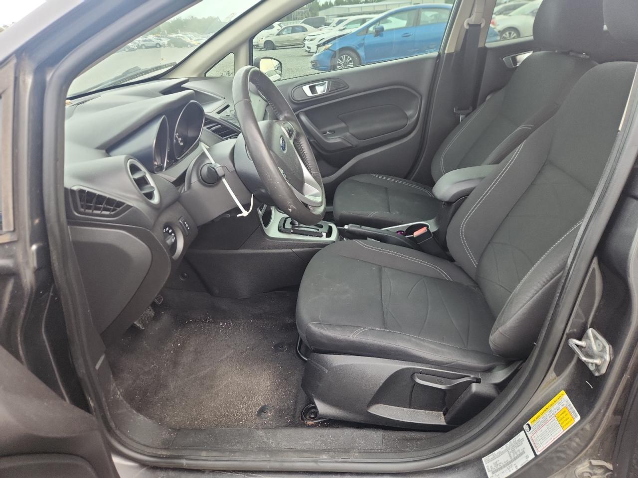 2015 Ford Fiesta Se Gray vin: 3FADP4BJ8FM138195