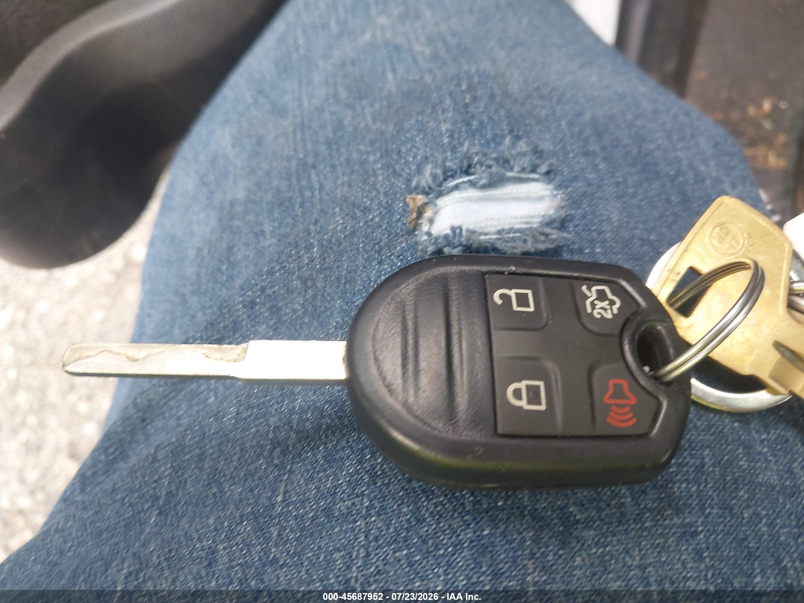 2015 Ford Fiesta Se Серый vin: 3FADP4BJ8FM171052