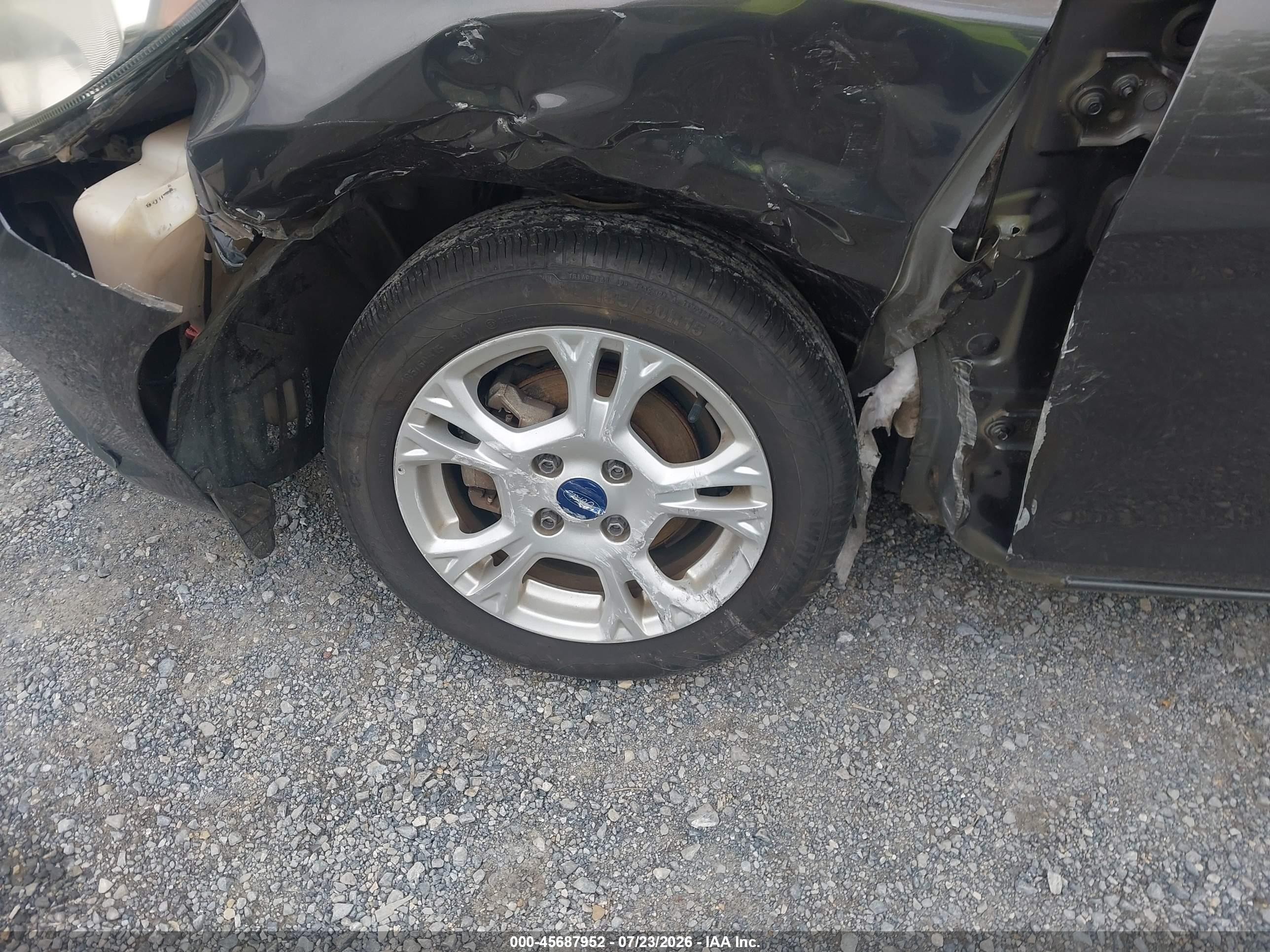 2015 Ford Fiesta Se Серый vin: 3FADP4BJ8FM171052