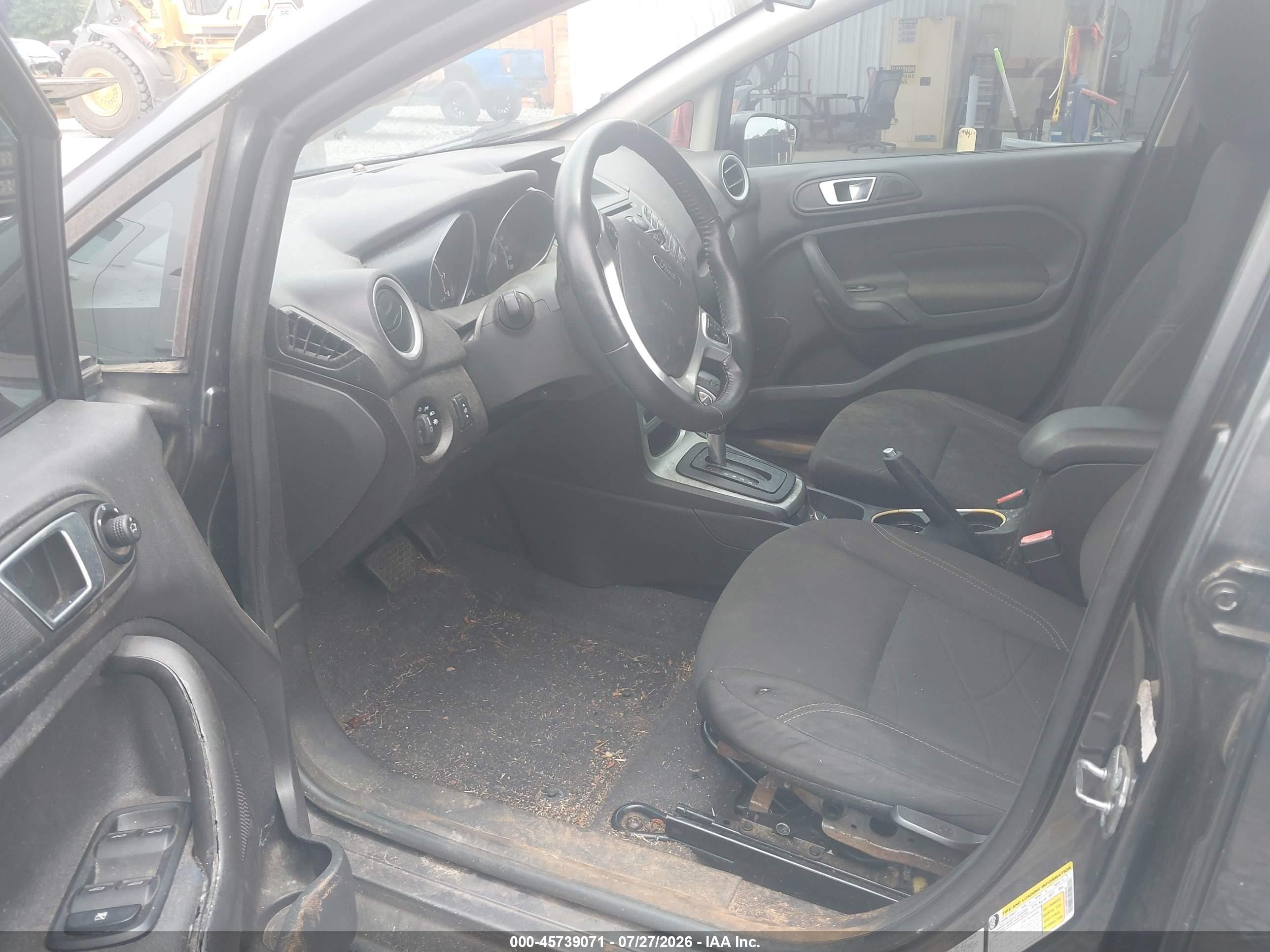 2015 Ford Fiesta Se Gray vin: 3FADP4BJ8FM178373