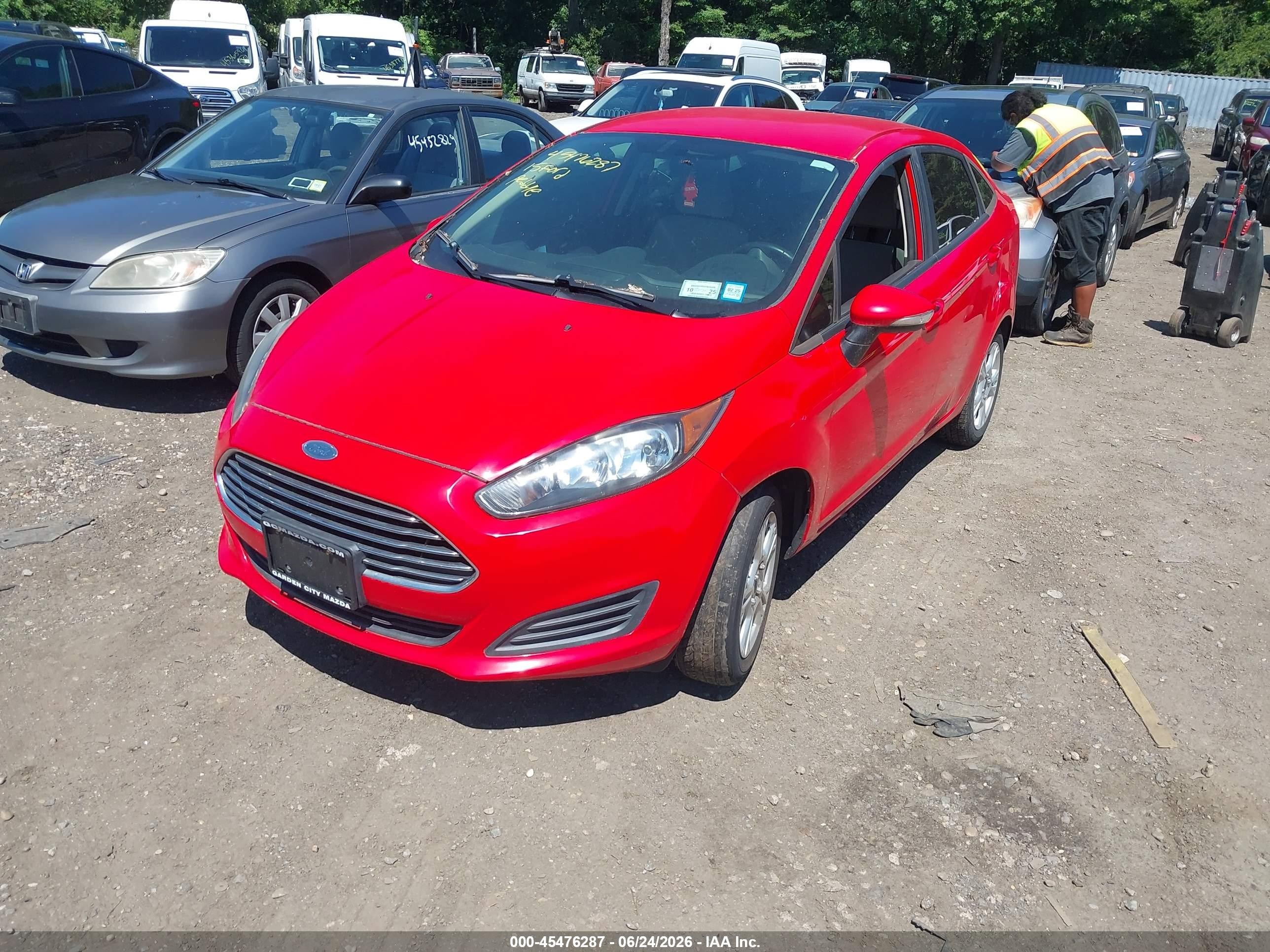 2015 Ford Fiesta Se Gray vin: 3FADP4BJ8FM213154
