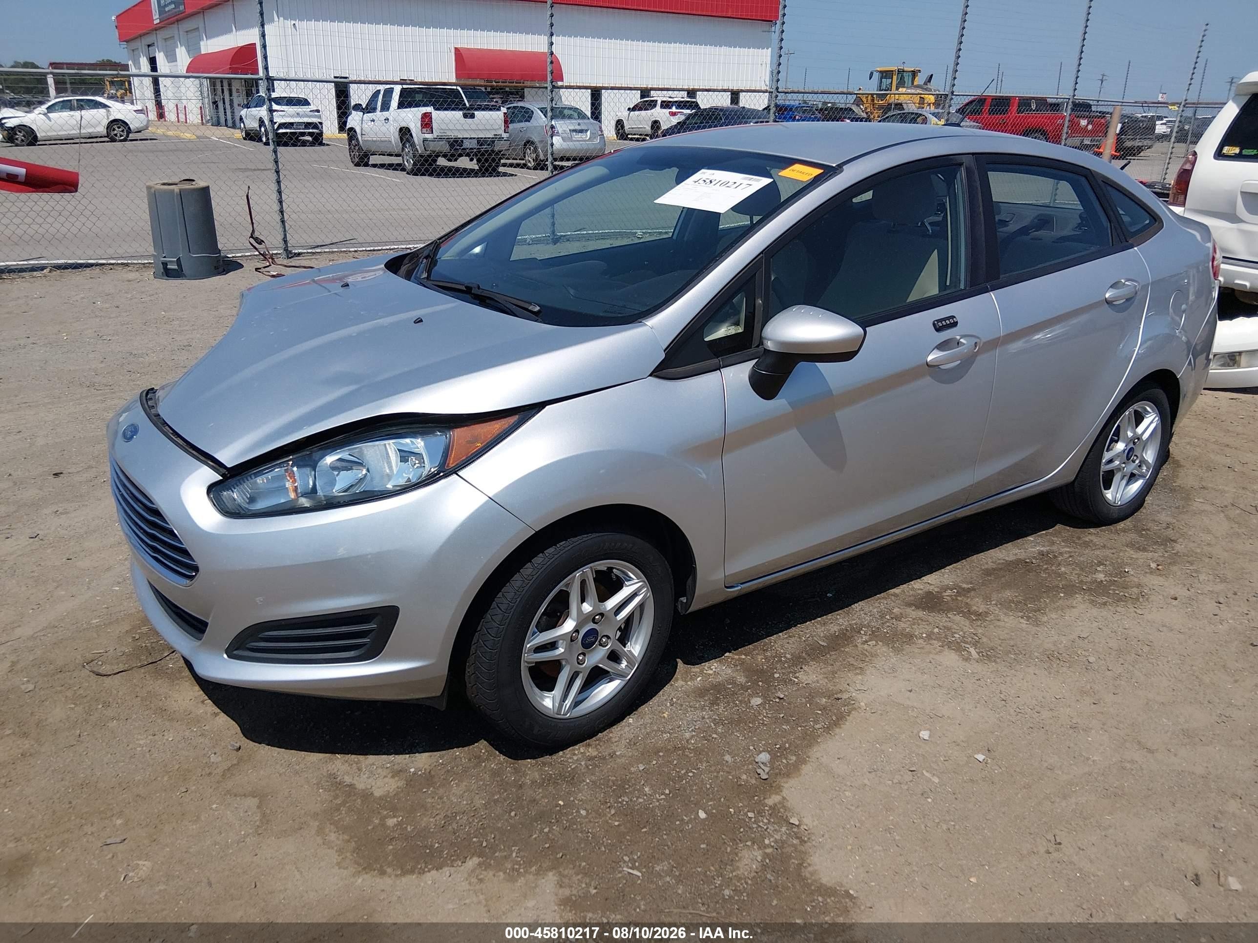 2017 Ford Fiesta Se Silver vin: 3FADP4BJ8HM139768