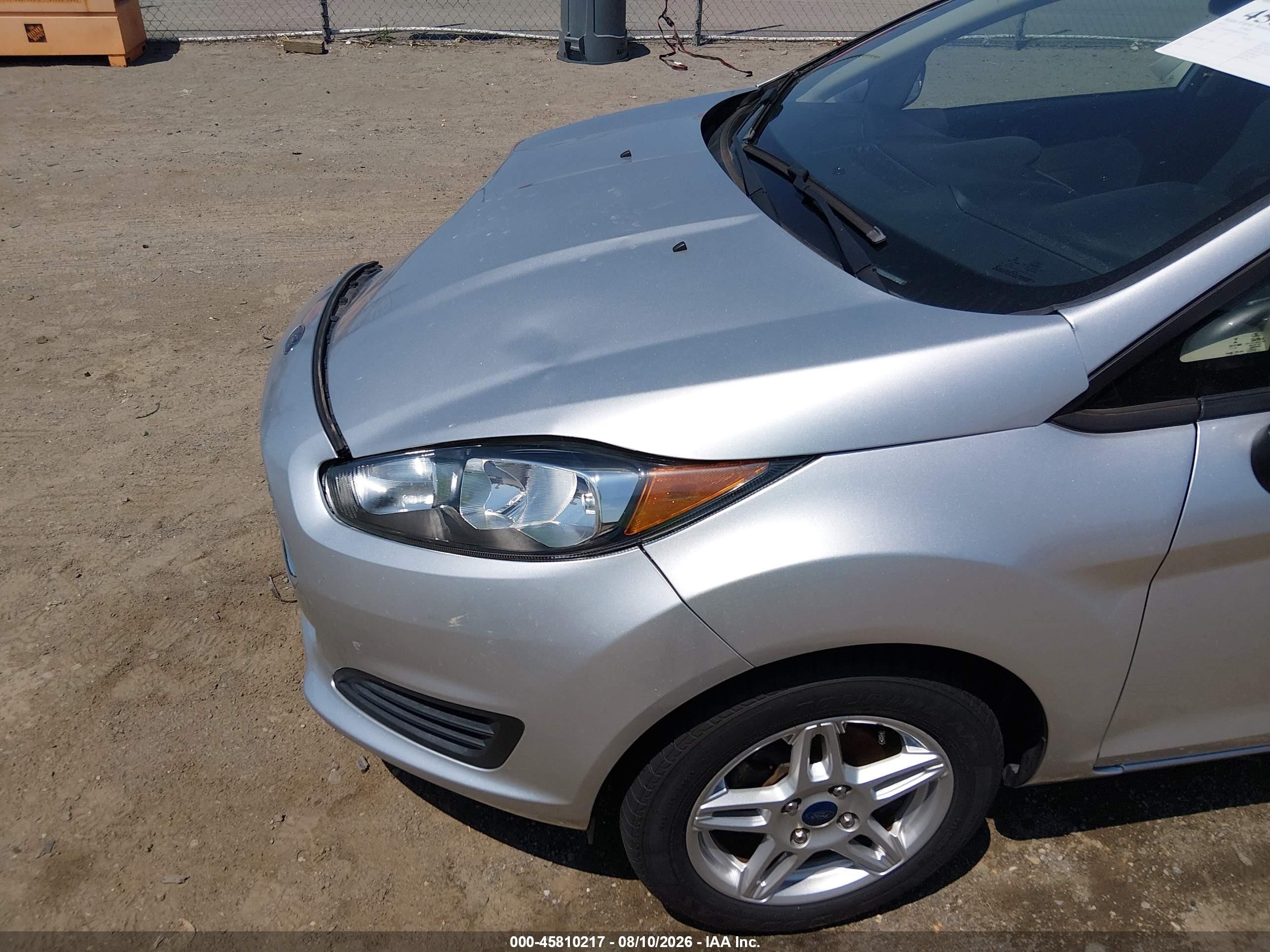 2017 Ford Fiesta Se Silver vin: 3FADP4BJ8HM139768