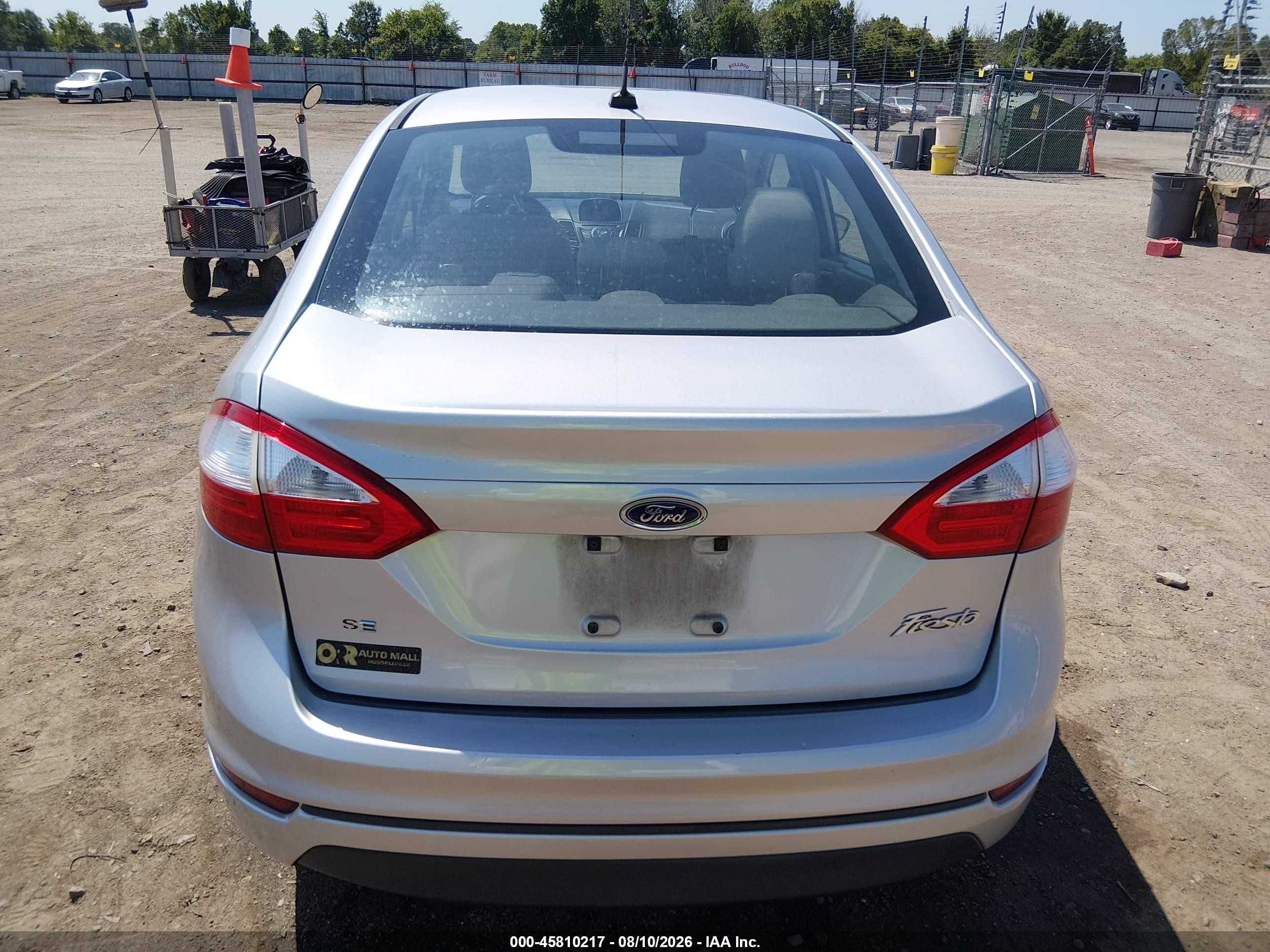 2017 Ford Fiesta Se Silver vin: 3FADP4BJ8HM139768