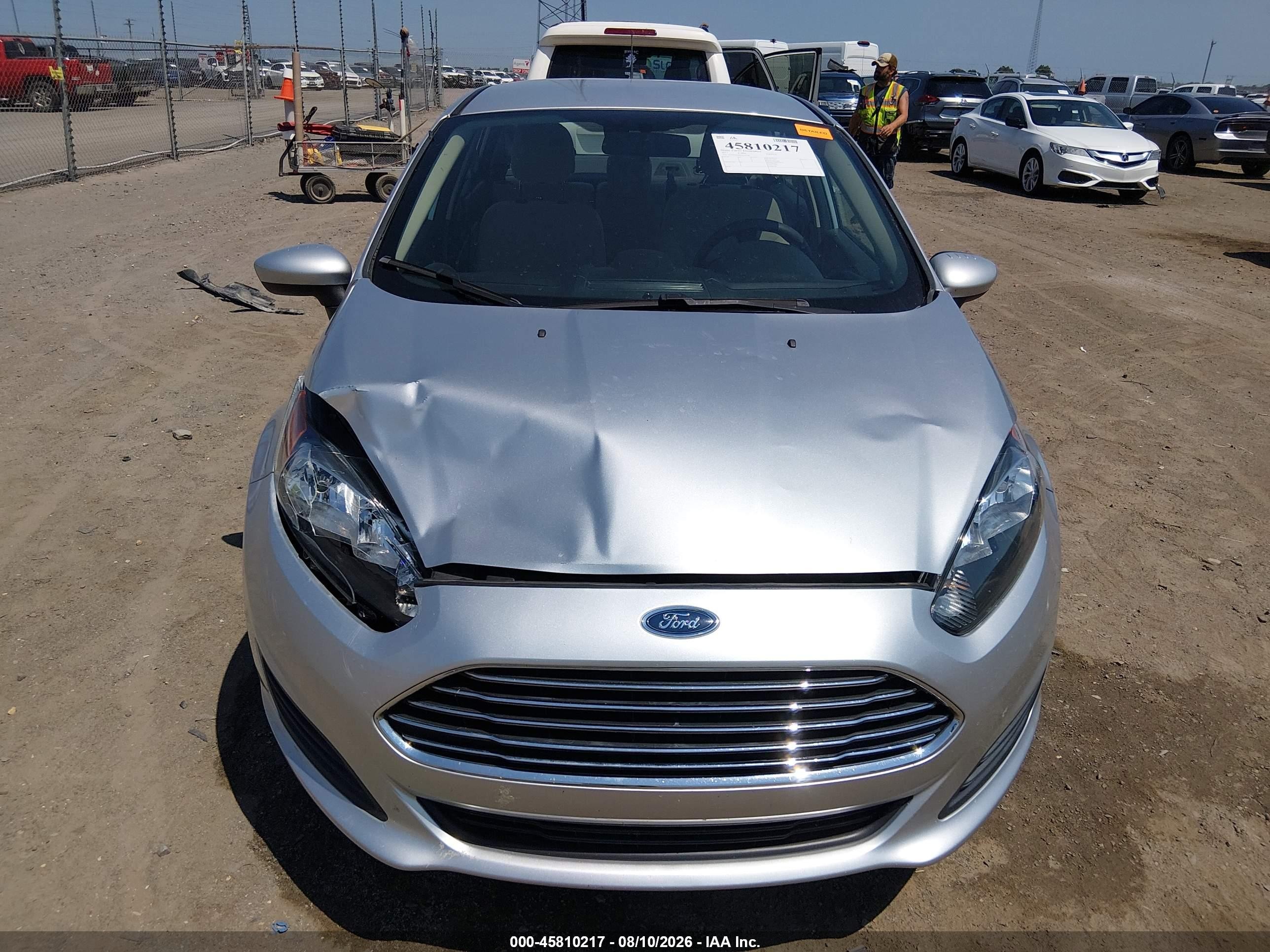 2017 Ford Fiesta Se Silver vin: 3FADP4BJ8HM139768