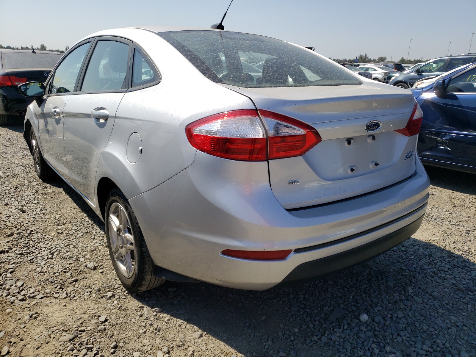 2017 Ford Fiesta Se Silver vin: 3FADP4BJ8HM143450