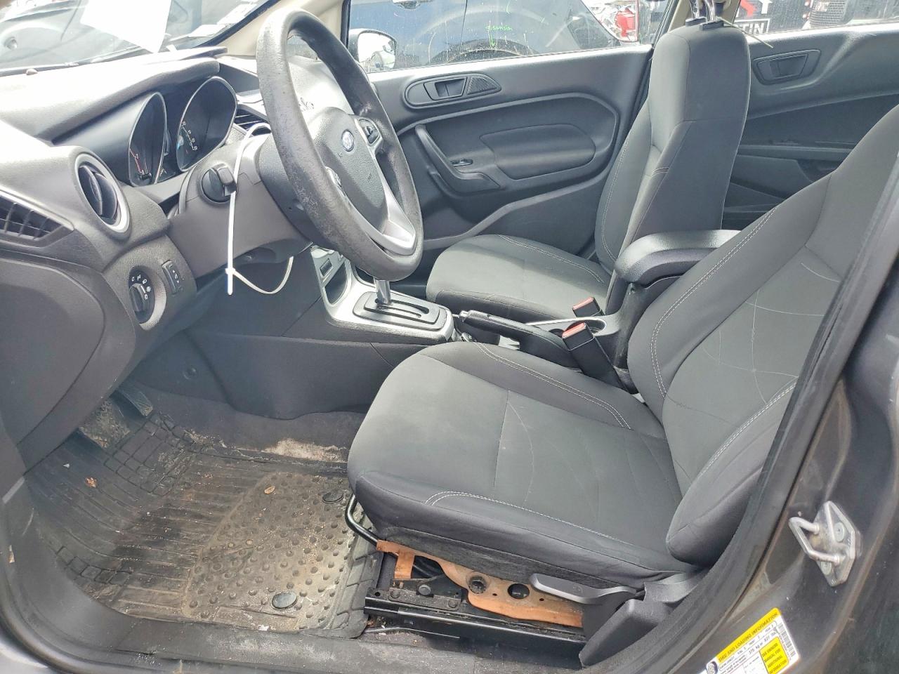 2019 Ford Fiesta Se Серый vin: 3FADP4BJ8KM104378