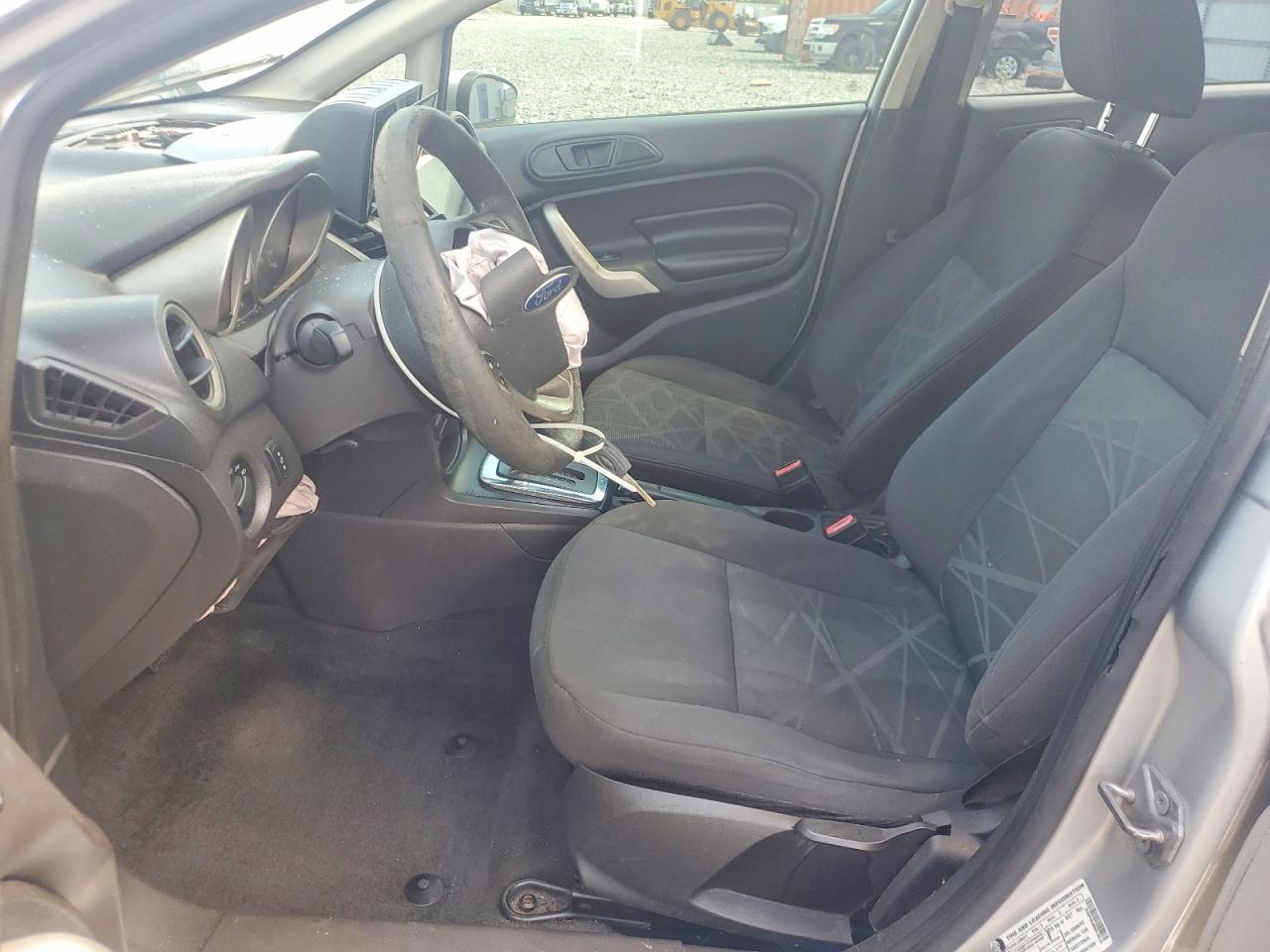 2011 Ford Fiesta Se Silver vin: 3FADP4BJ9BM149121