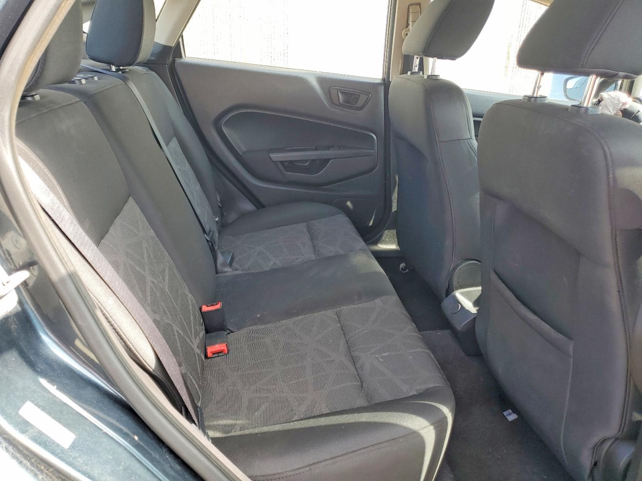2011 Ford Fiesta Se Gray vin: 3FADP4BJ9BM203047