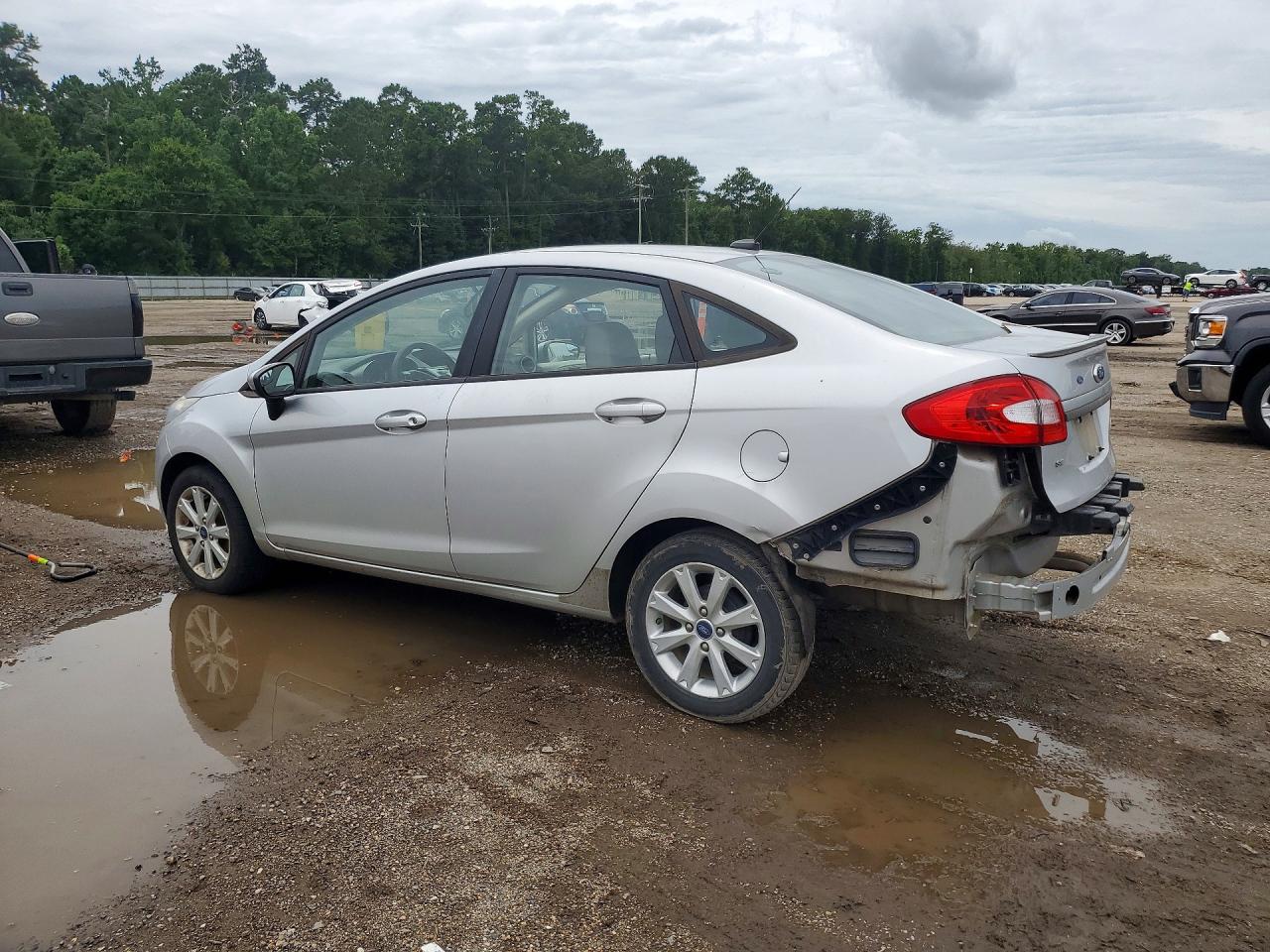 2012 Ford Fiesta Se Серебряный vin: 3FADP4BJ9CM149735