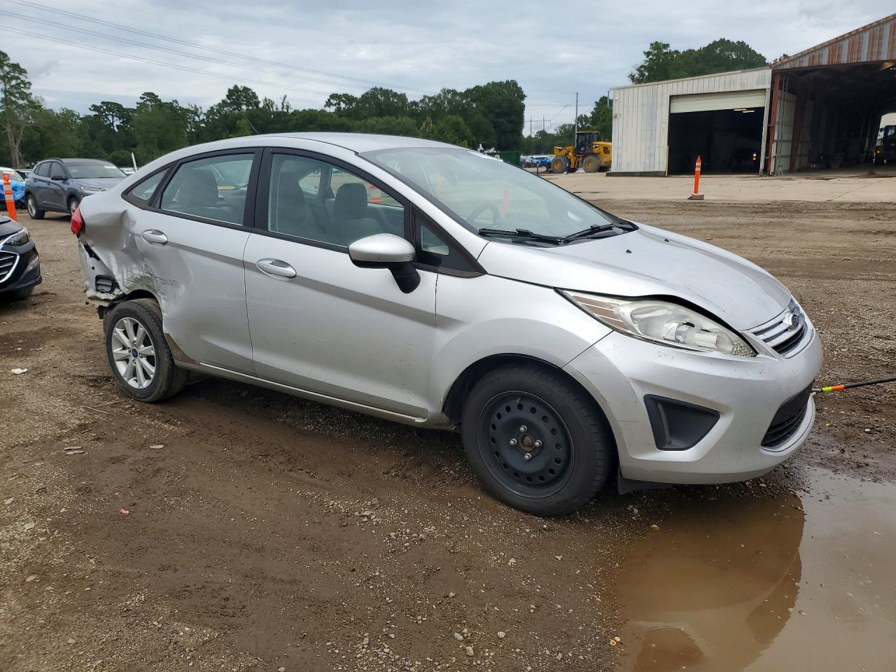 2012 Ford Fiesta Se Серебряный vin: 3FADP4BJ9CM149735