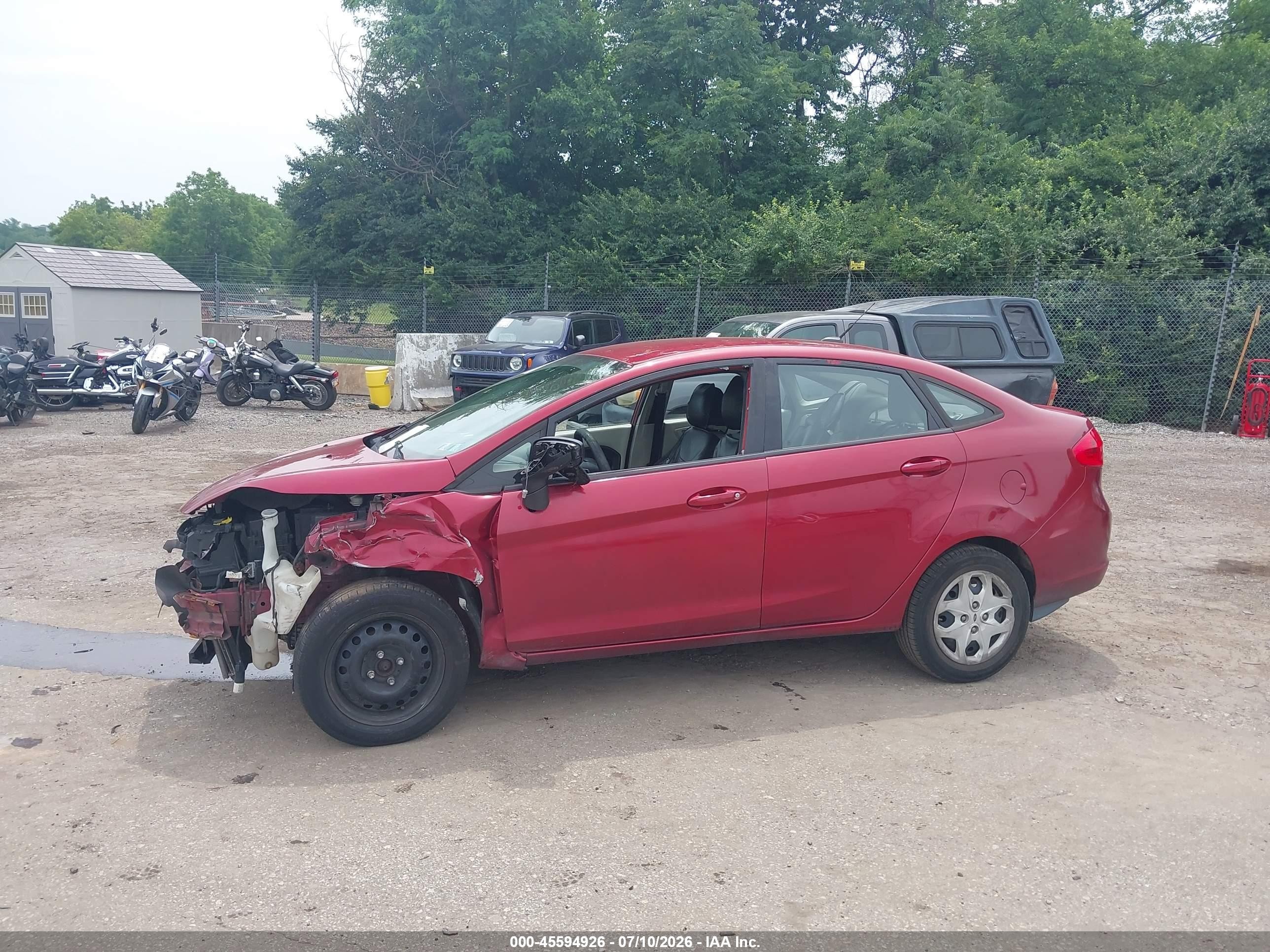 2013 Ford Fiesta Se Red vin: 3FADP4BJ9DM108927