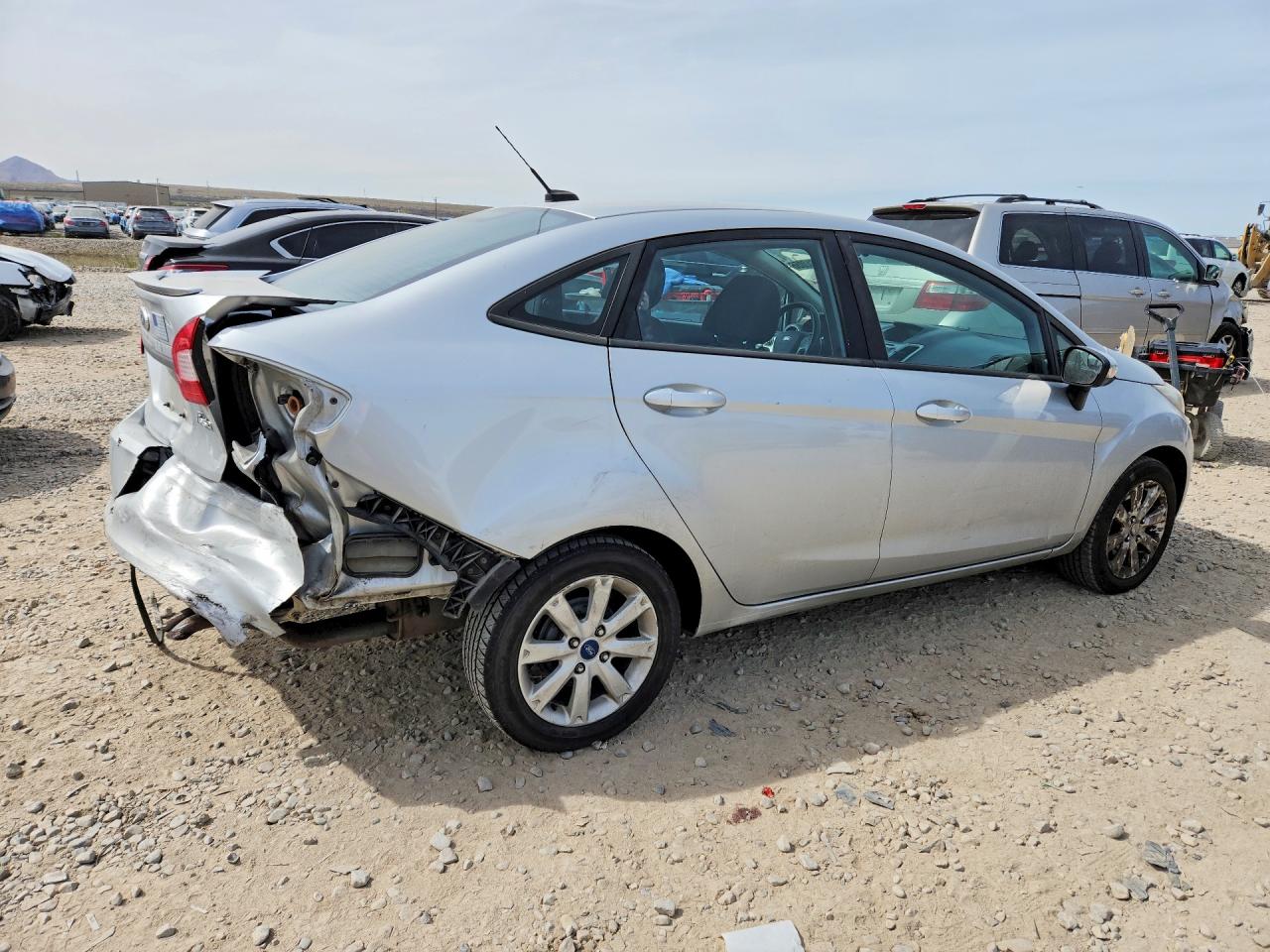 2013 Ford Fiesta Se Silver vin: 3FADP4BJ9DM141443